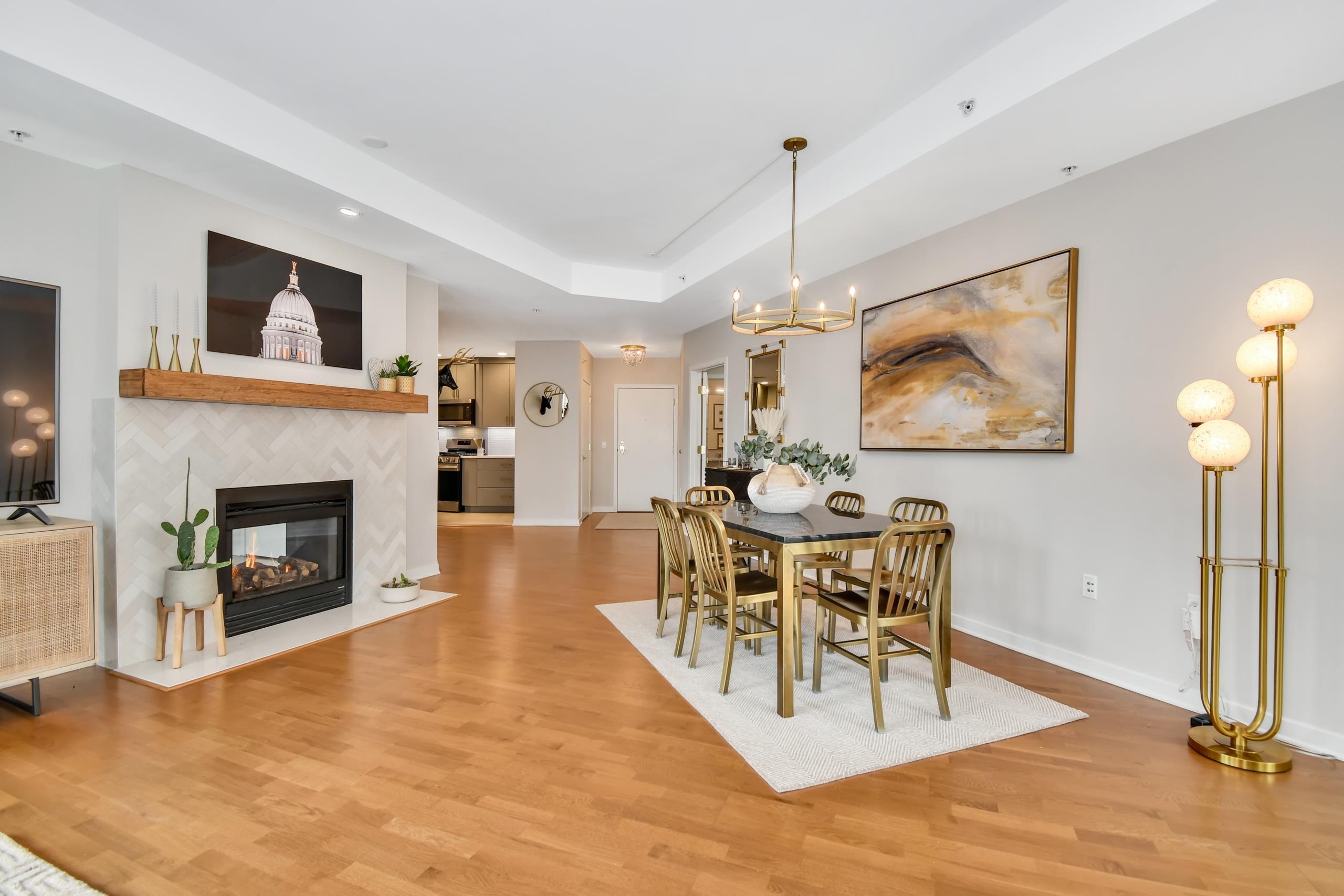 360 W Washington Avenue 202