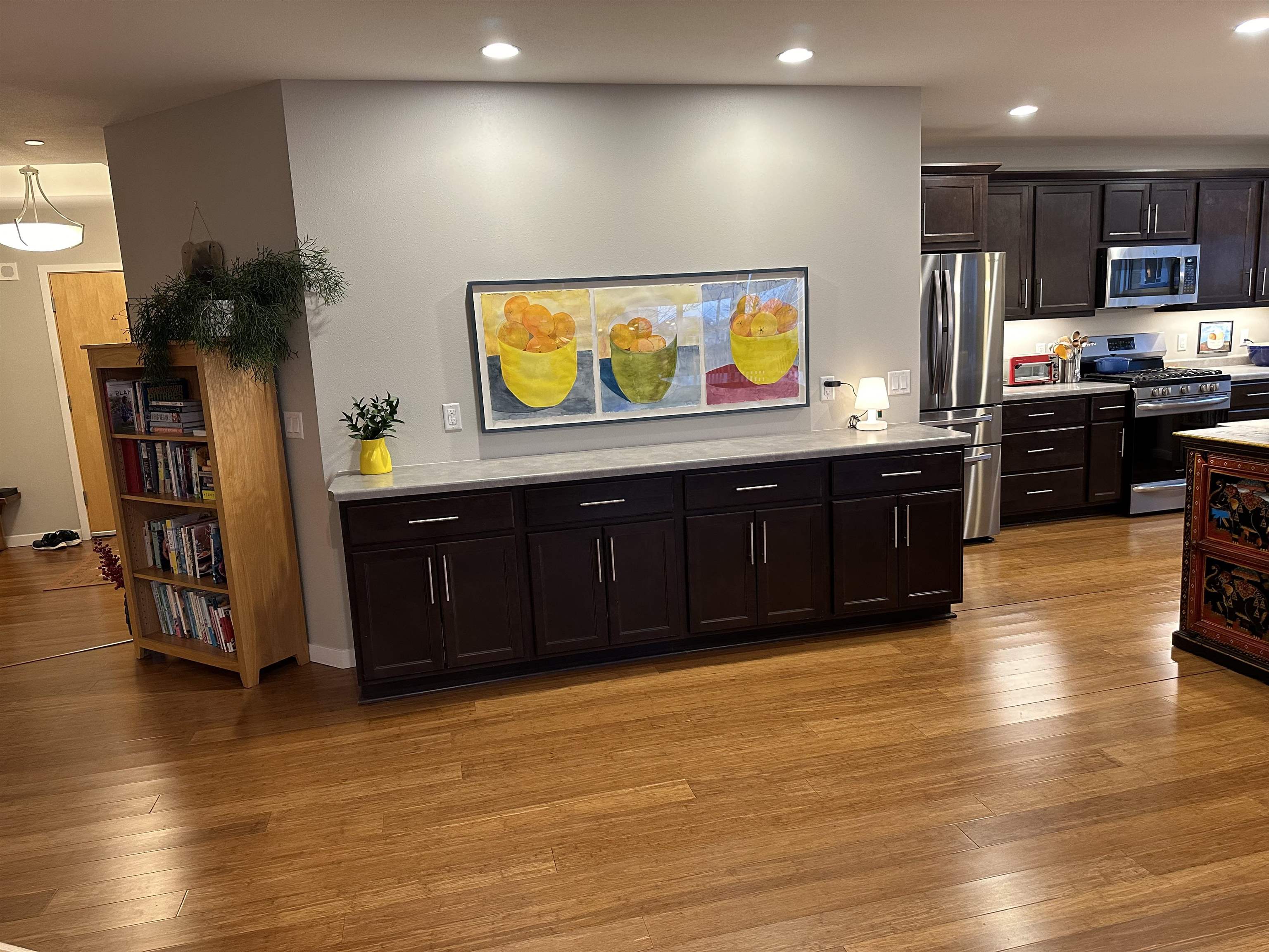 625 N Segoe Road 200