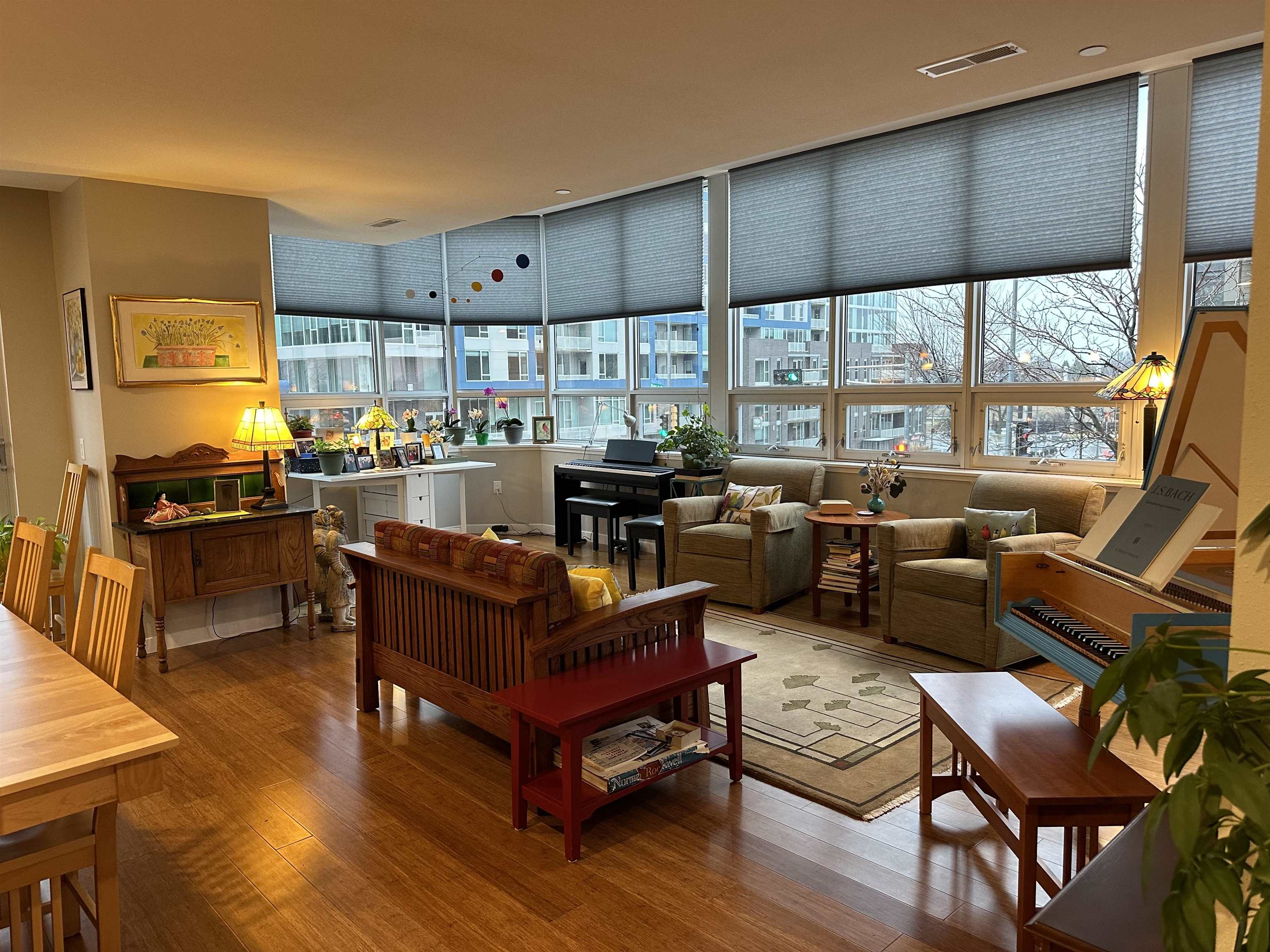 625 N Segoe Road 200