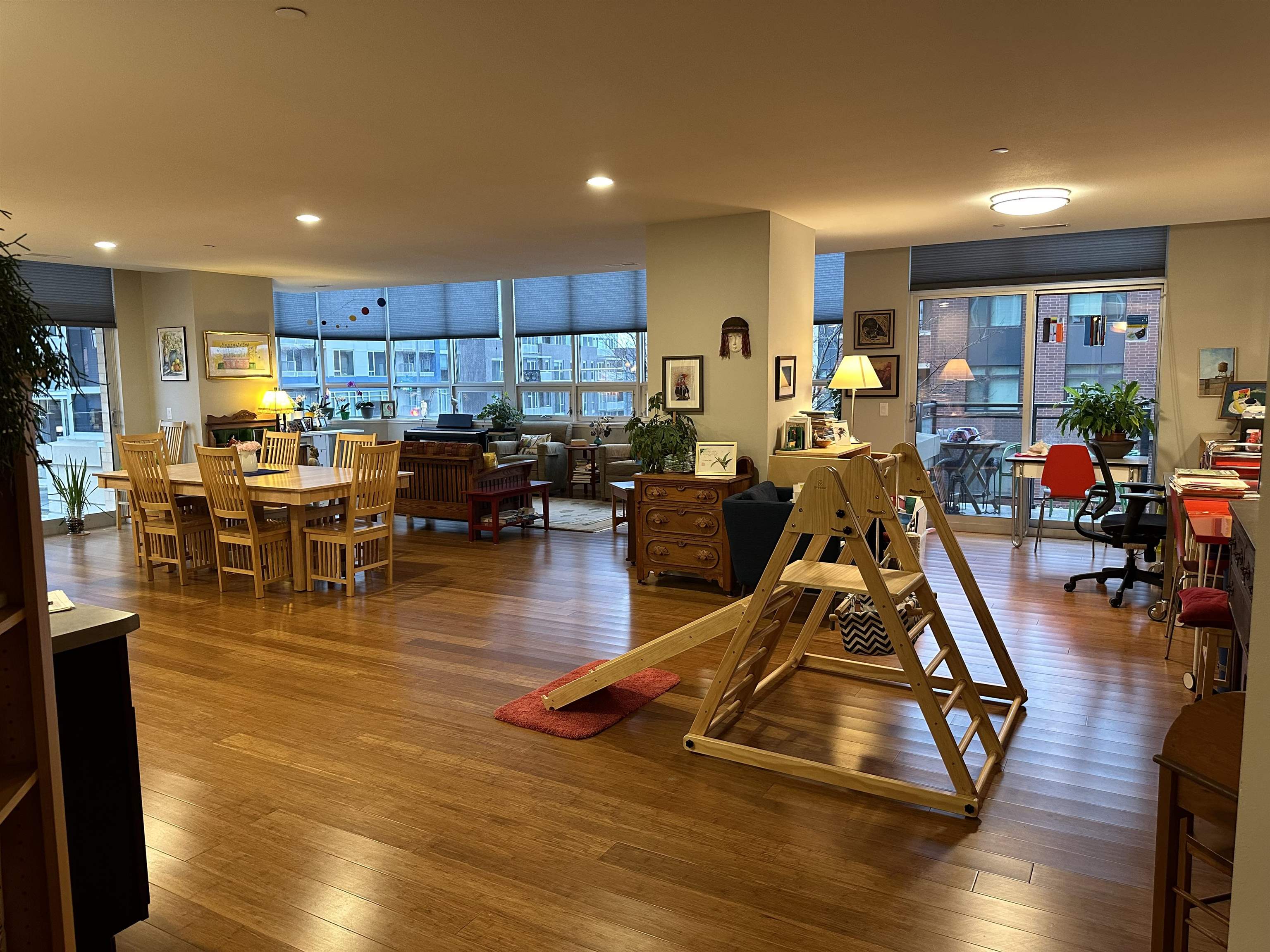 625 N Segoe Road 200