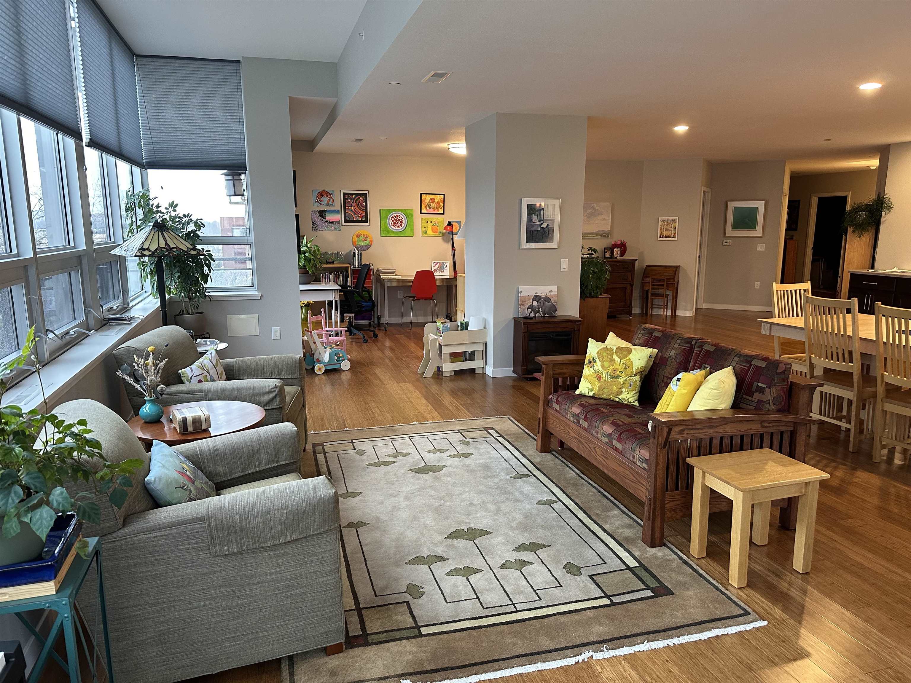 625 N Segoe Road 200