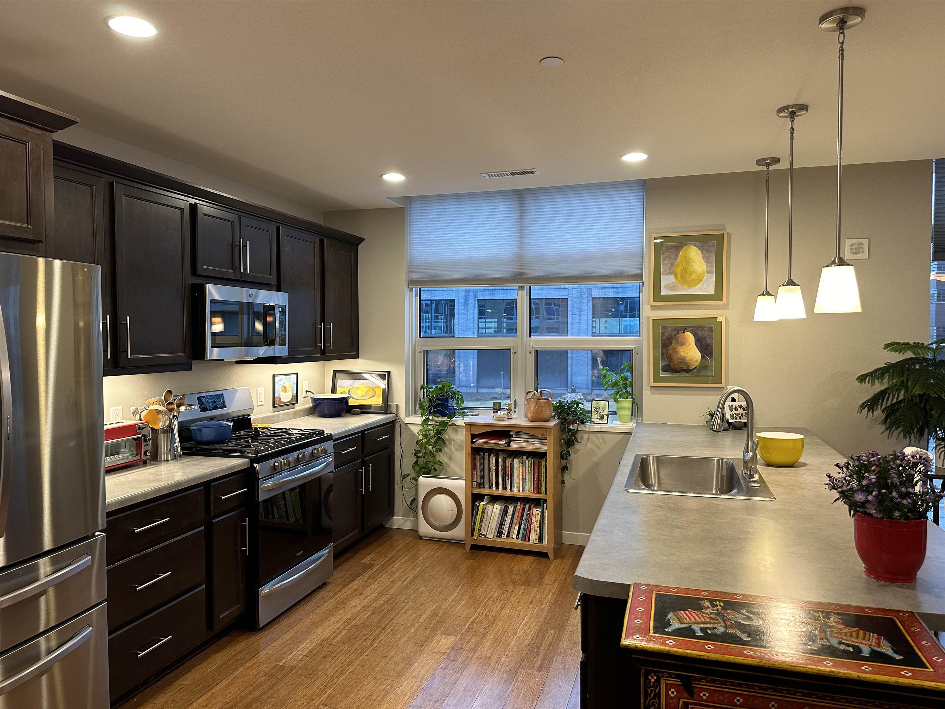 625 N Segoe Road 200