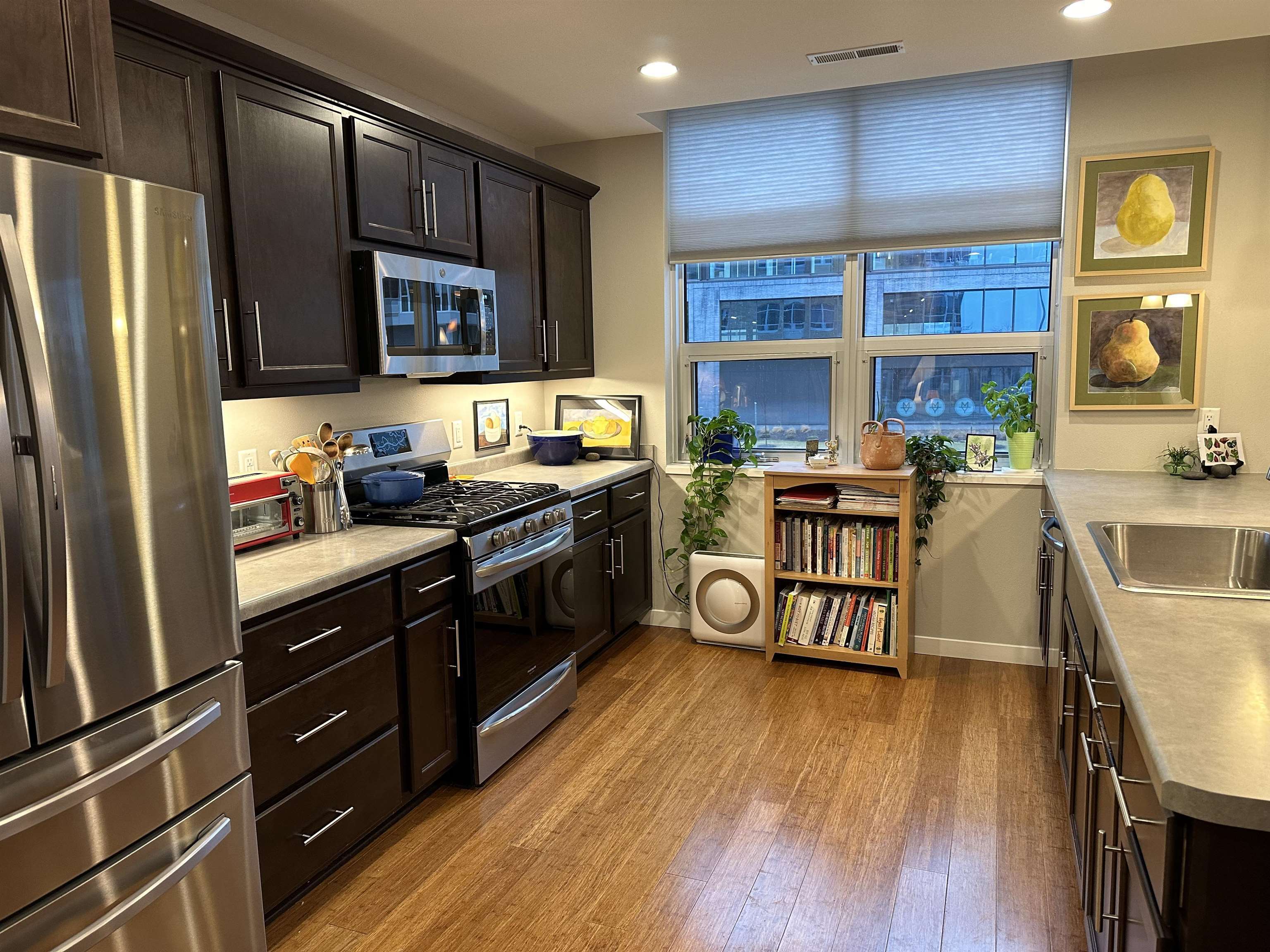 625 N Segoe Road 200