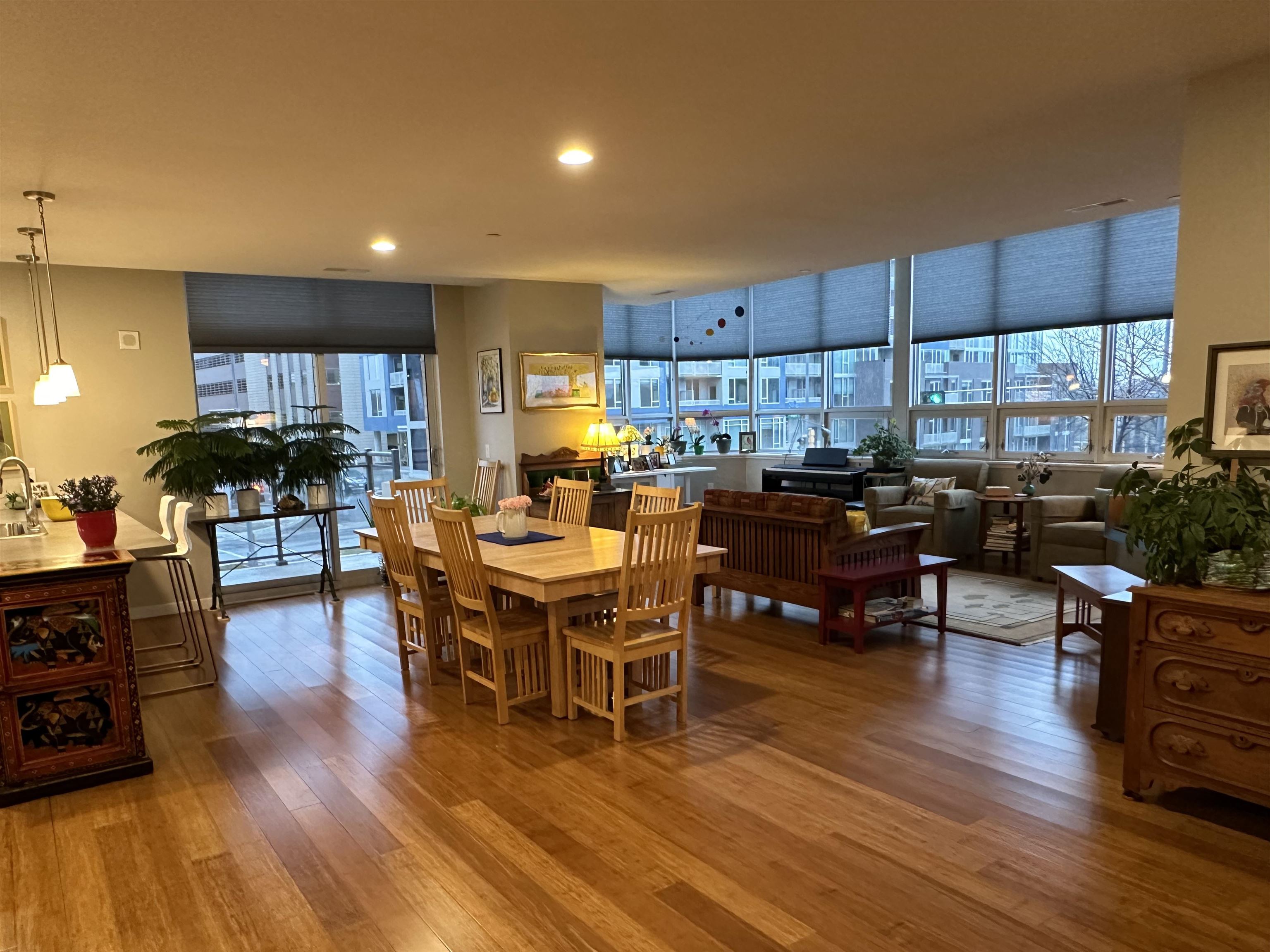 625 N Segoe Road 200