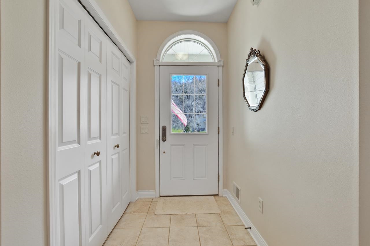1269 Gils Way