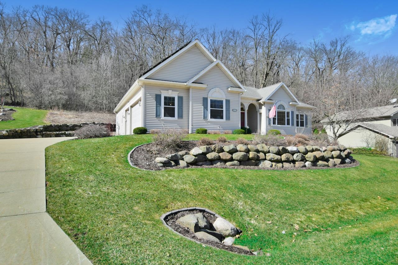 1269 Gils Way