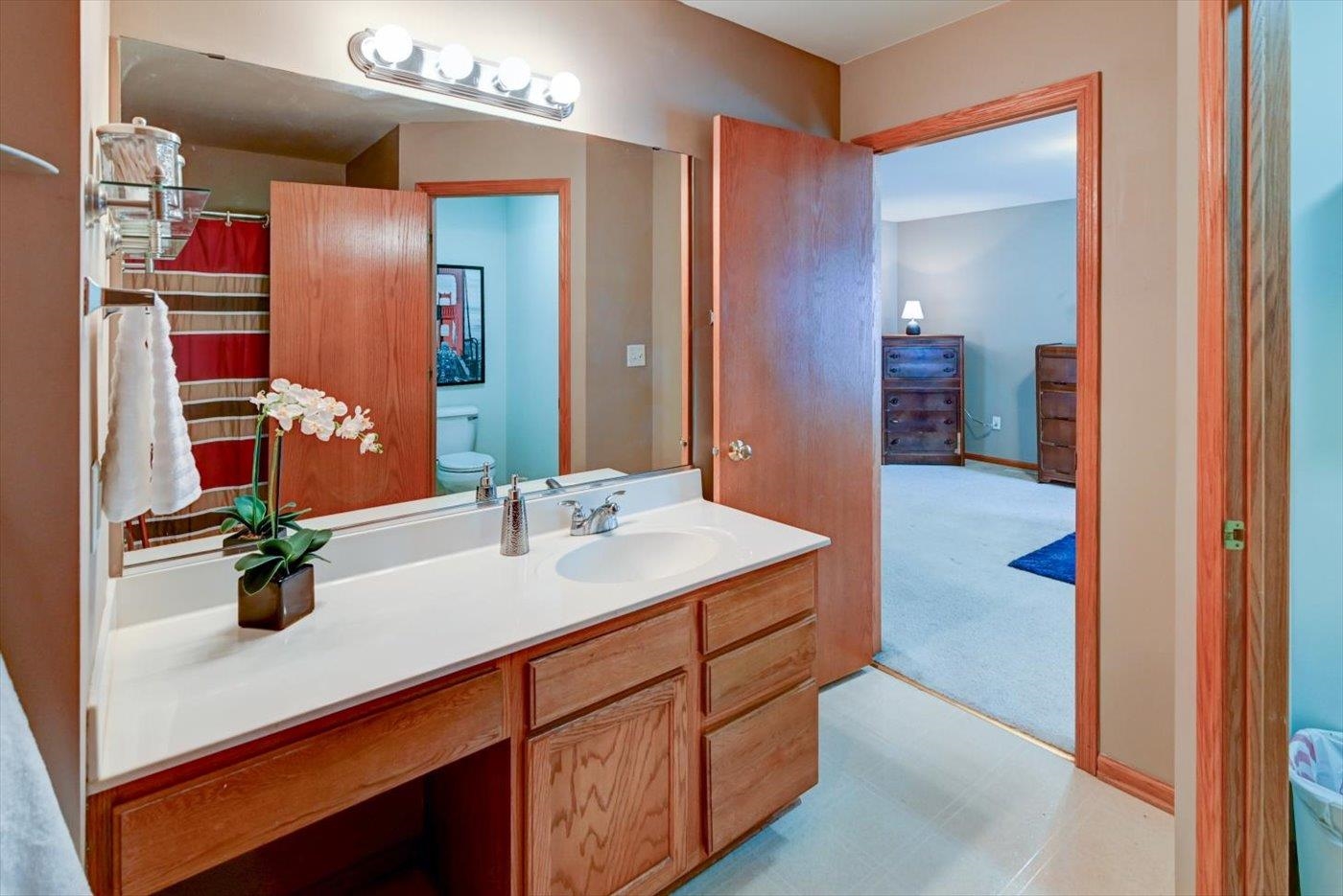 1109 N Thompson Drive