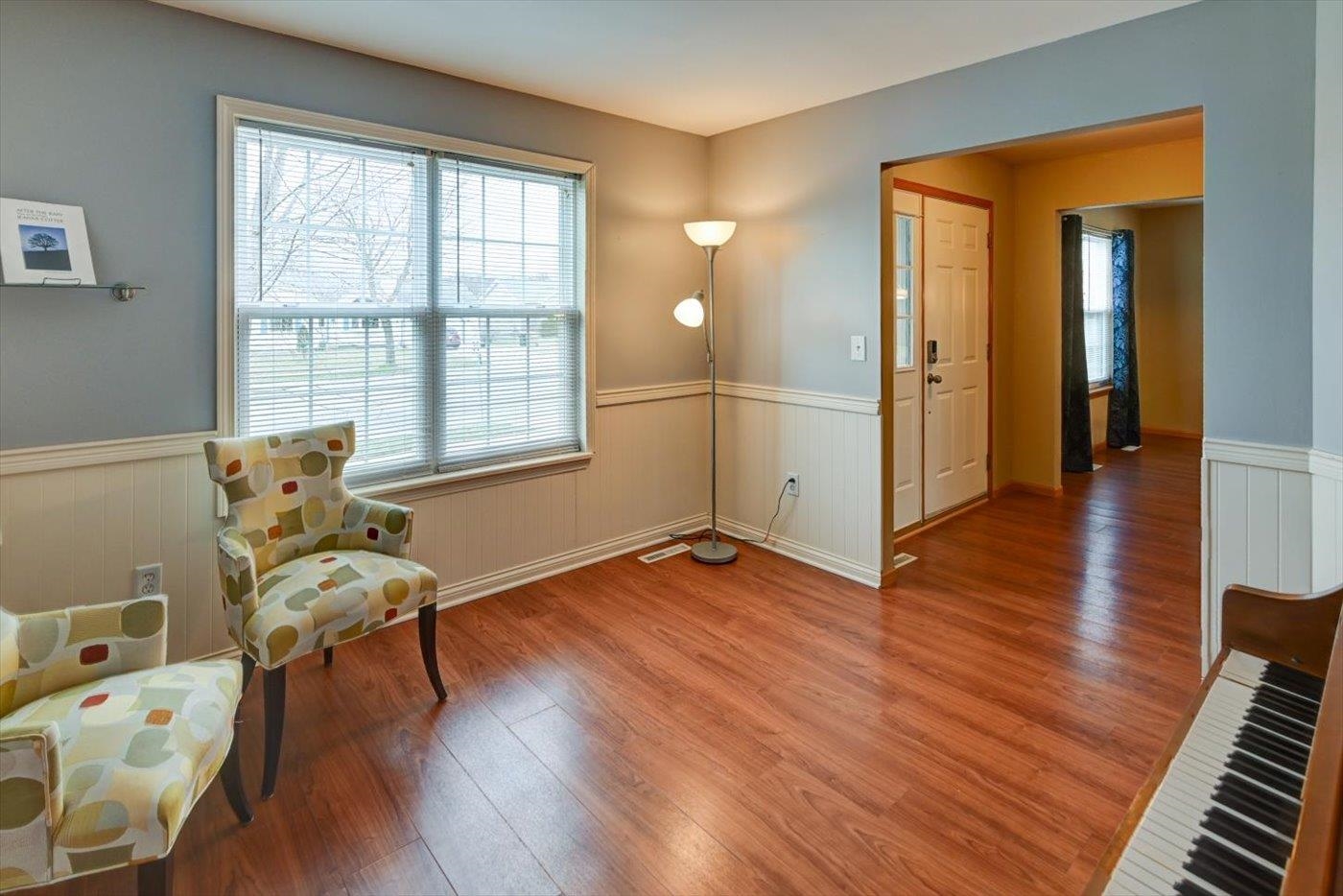 1109 N Thompson Drive