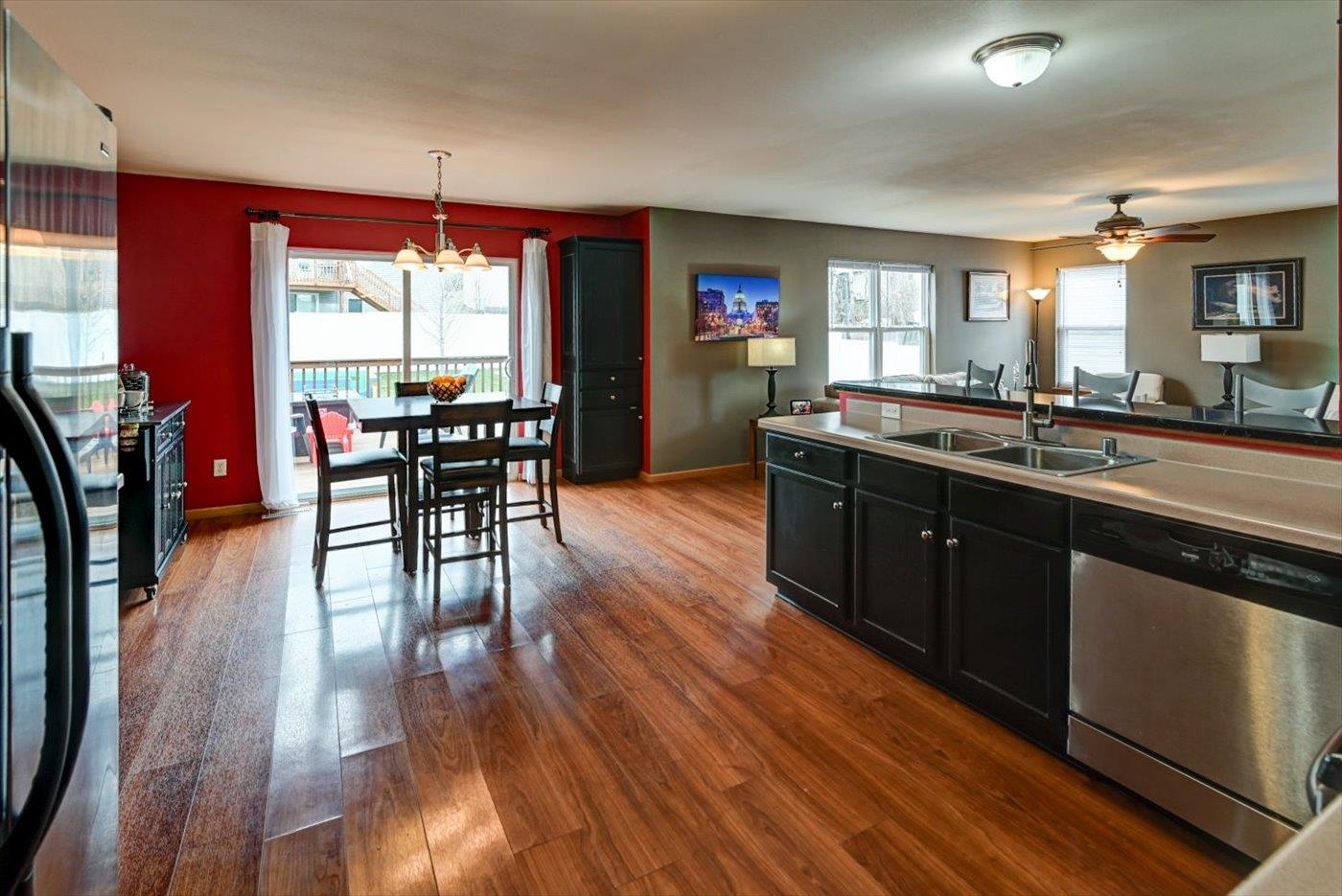 1109 N Thompson Drive