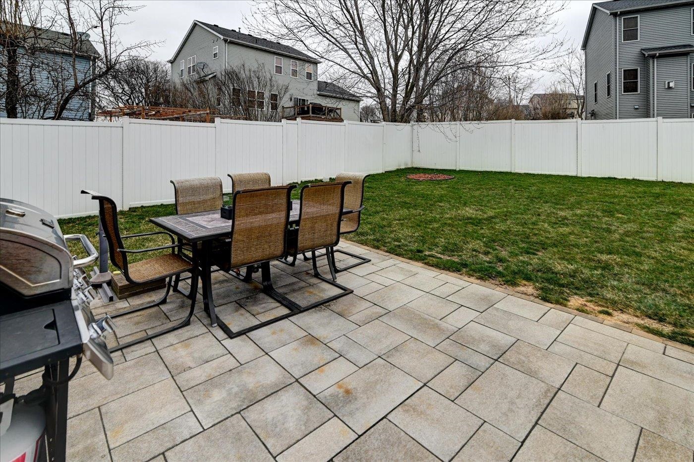 1109 N Thompson Drive