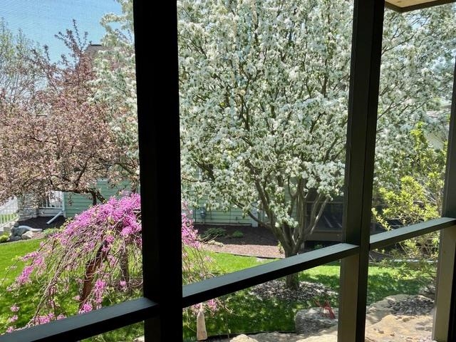 6750 Erdman Boulevard