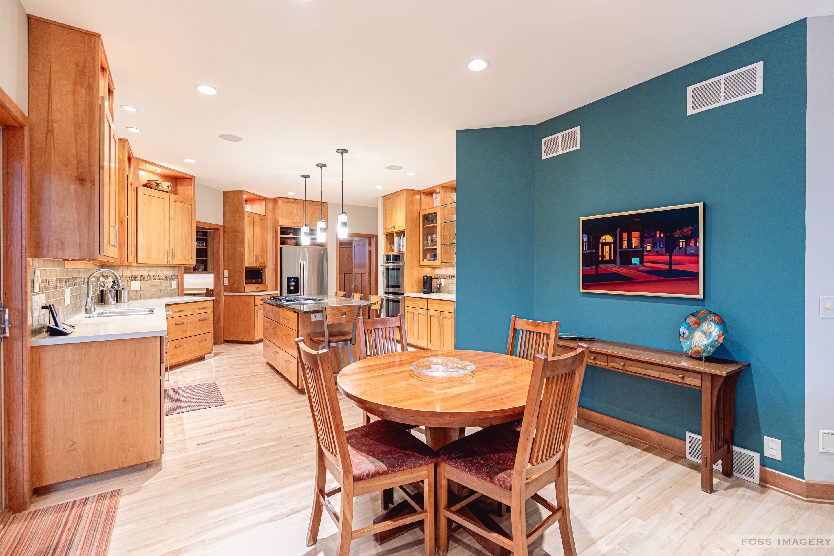 6750 Erdman Boulevard