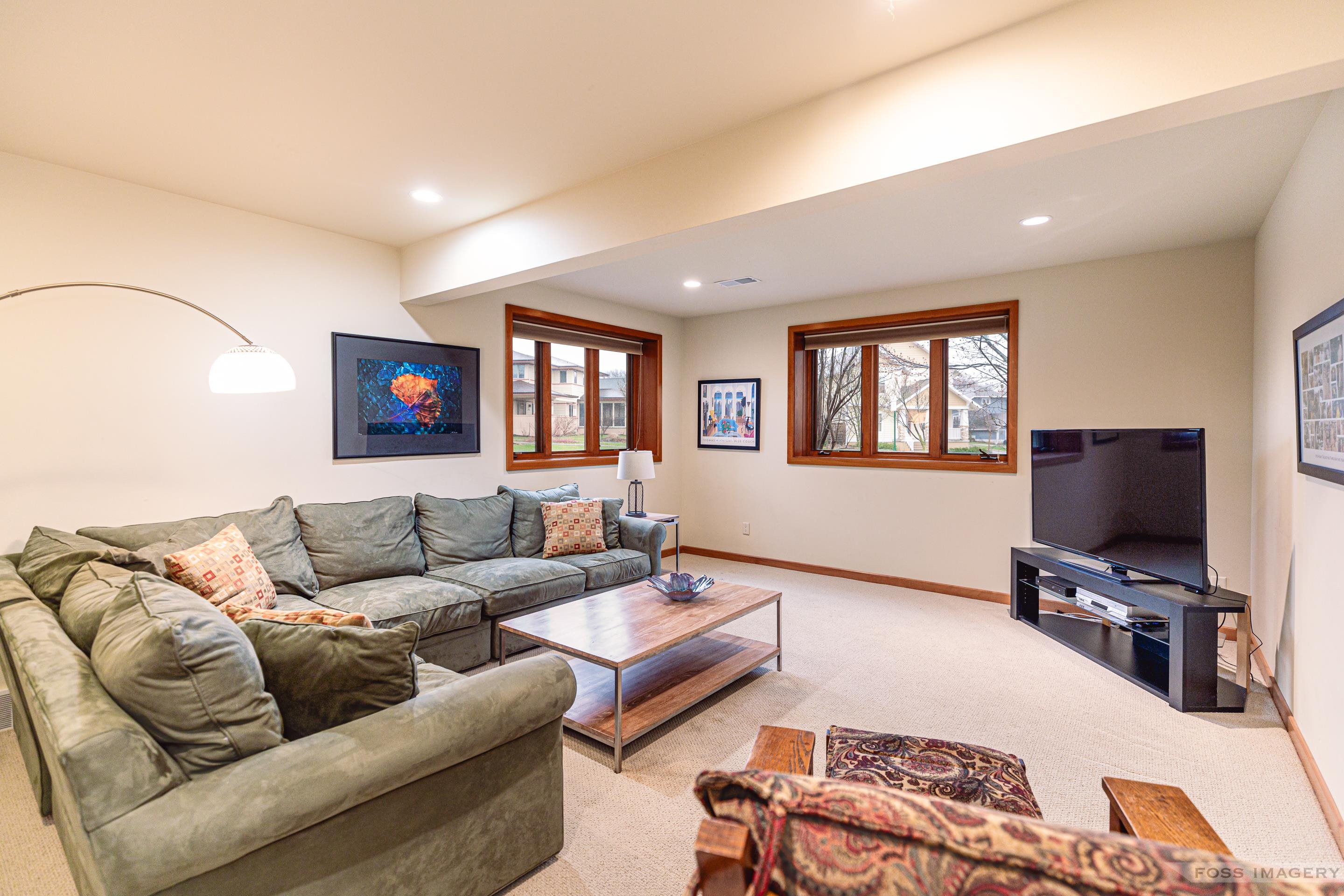 6750 Erdman Boulevard