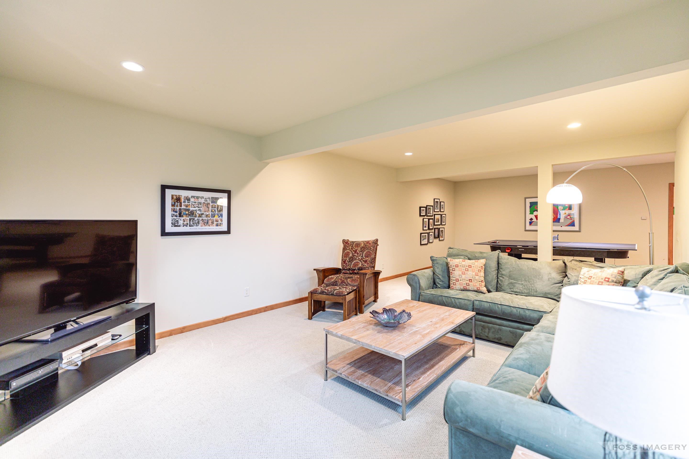 6750 Erdman Boulevard