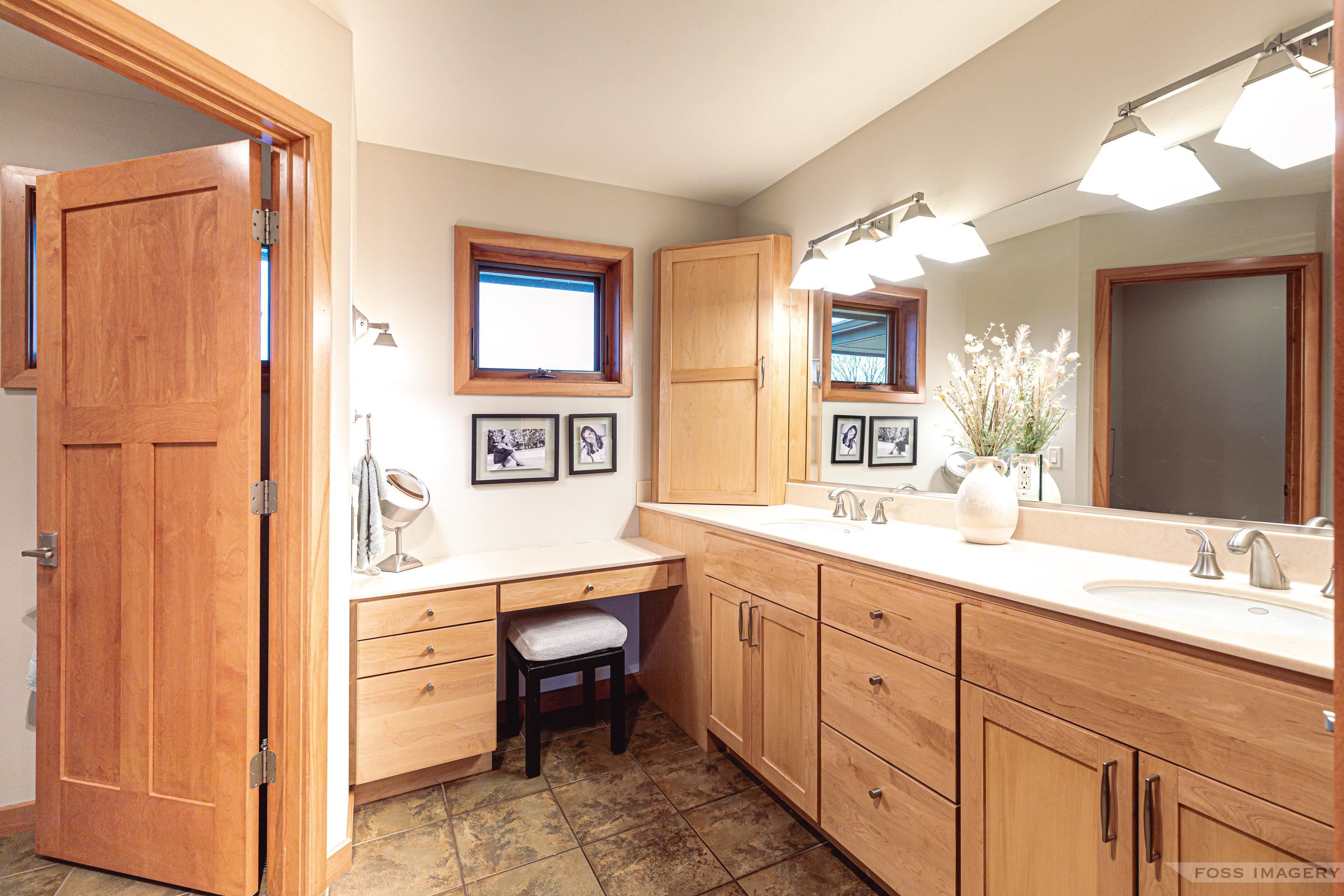 6750 Erdman Boulevard