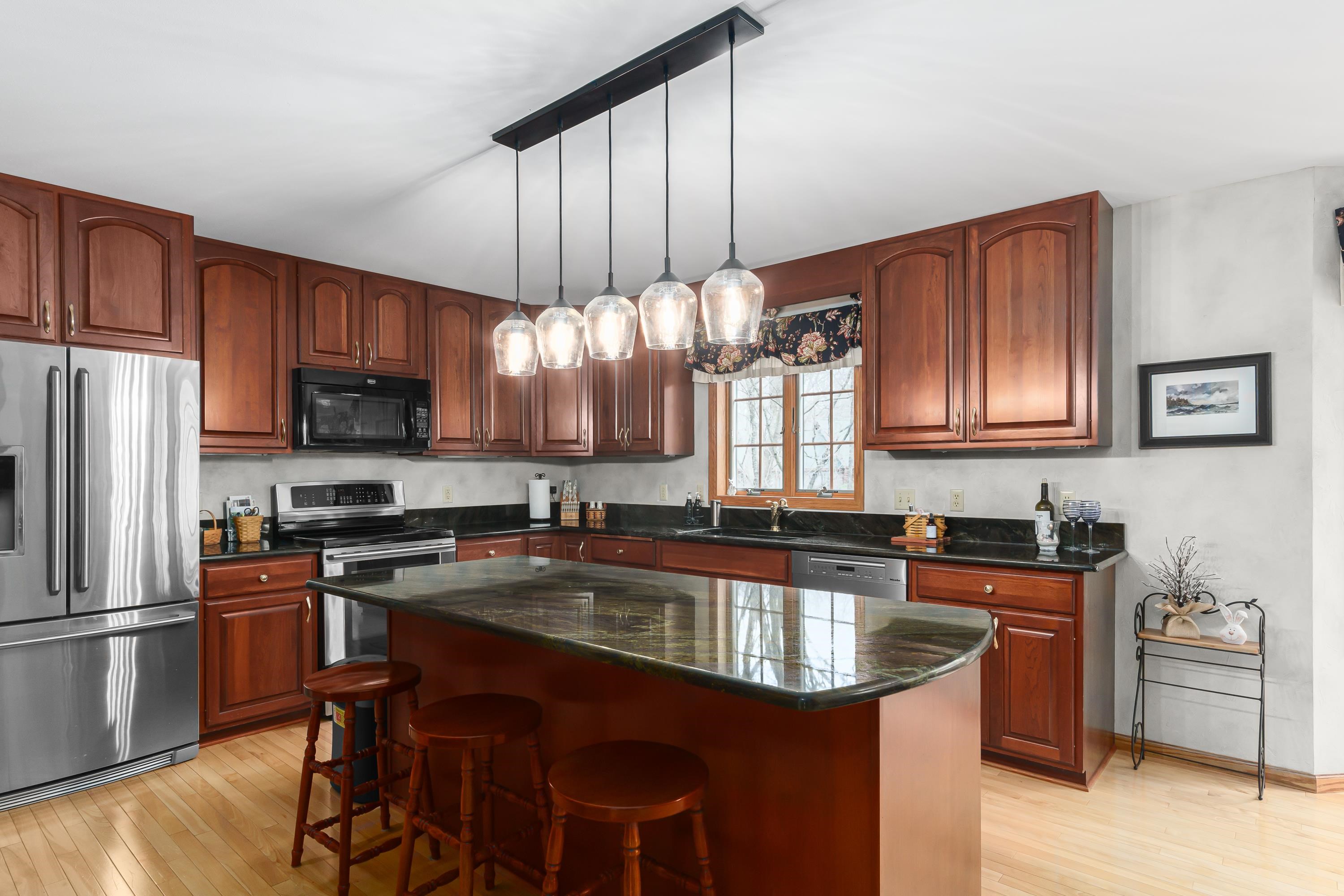 1988 Timber Lake Road