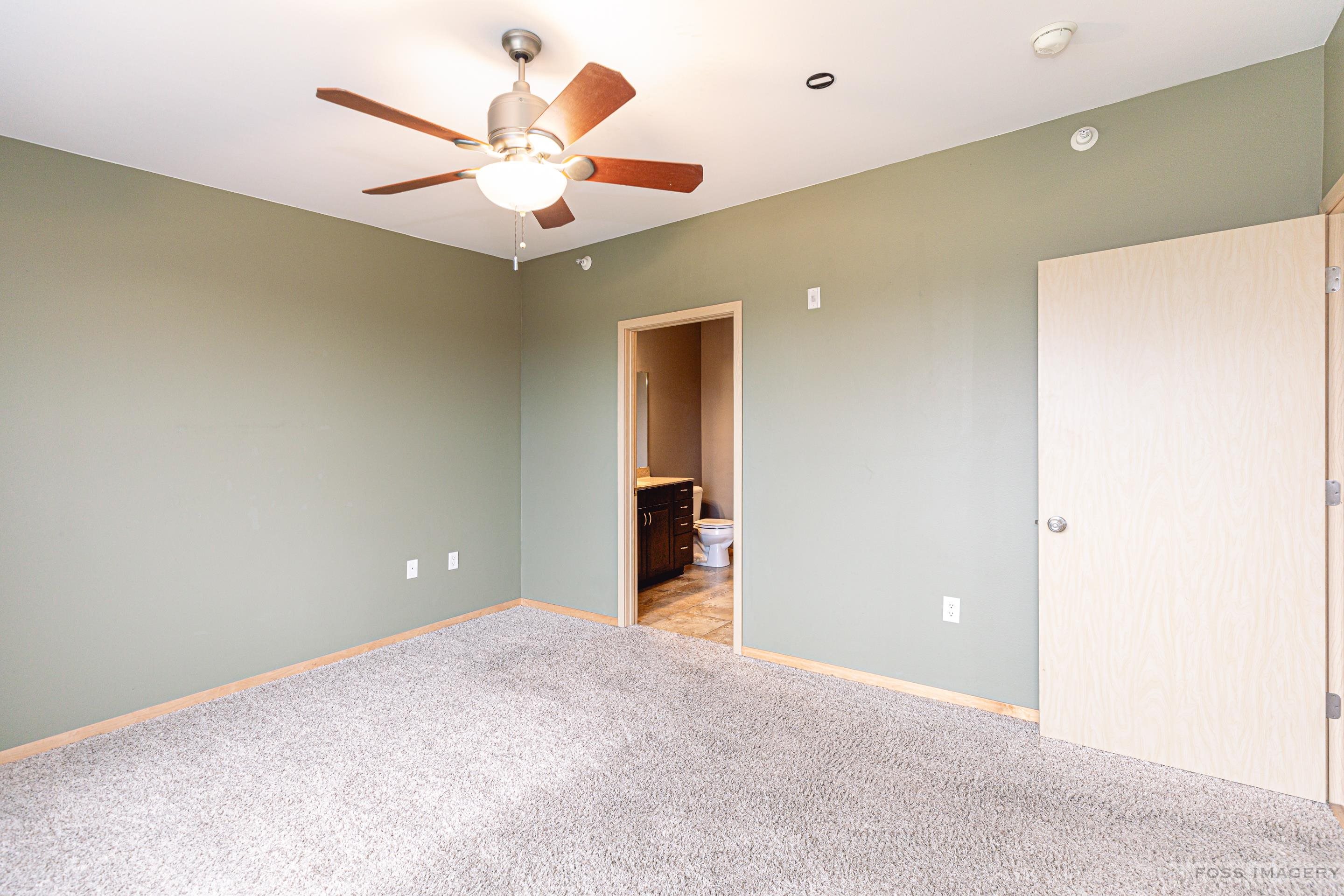 5831 Lupine Lane 201