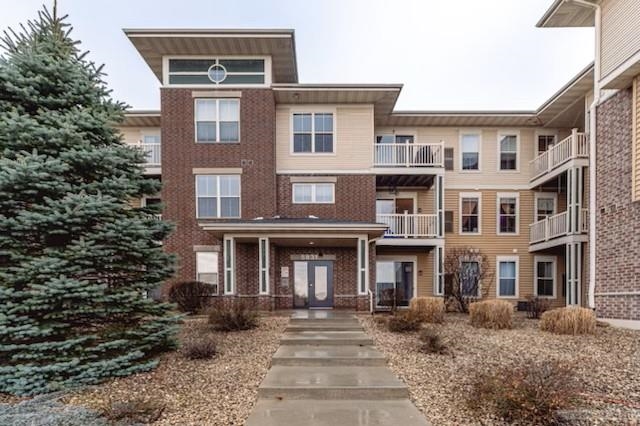 5831 Lupine Lane 201