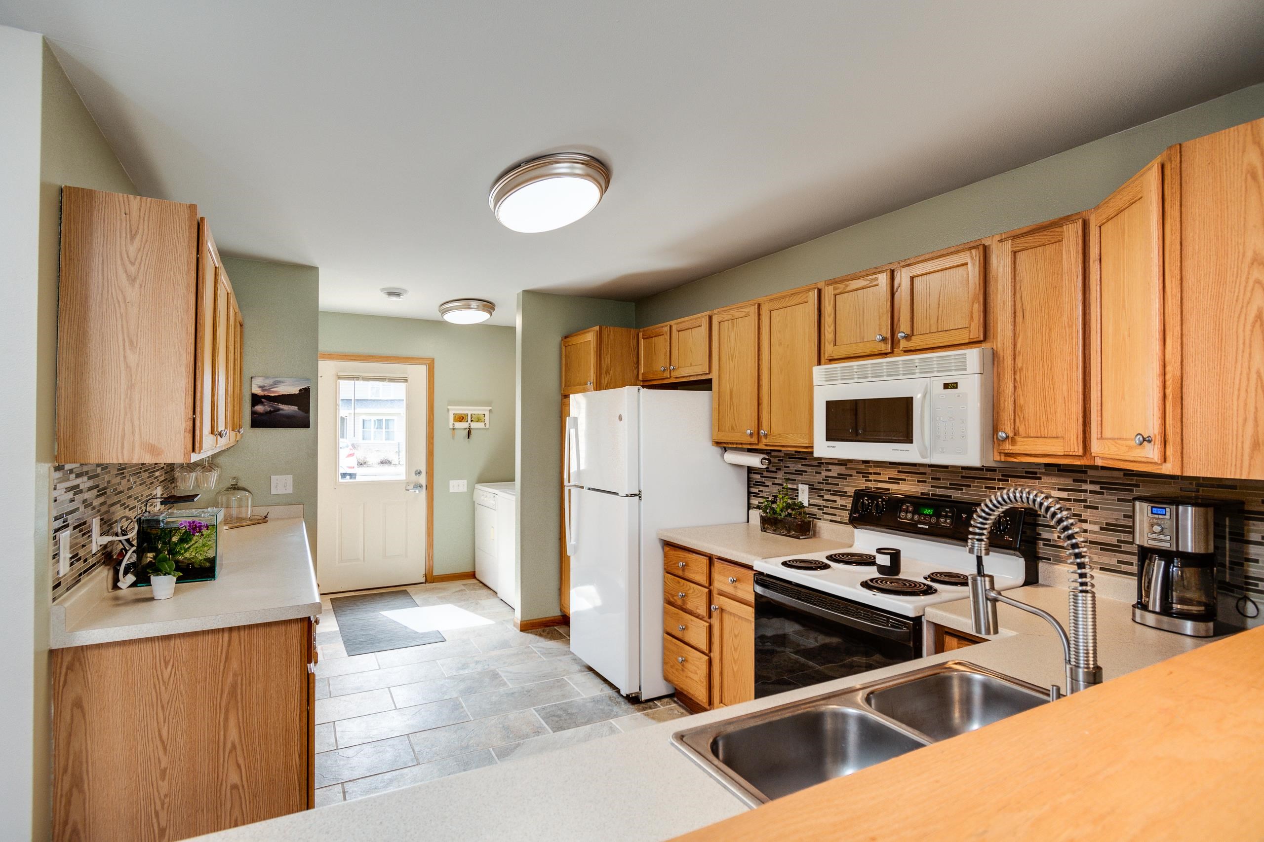 240 S Musket Ridge Drive 3