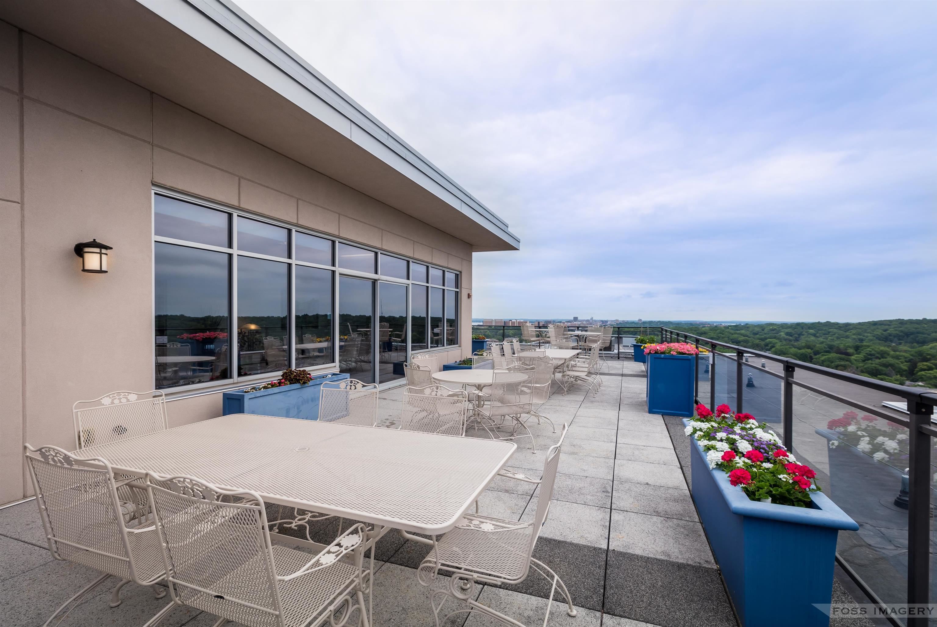 625 N Segoe Road 407