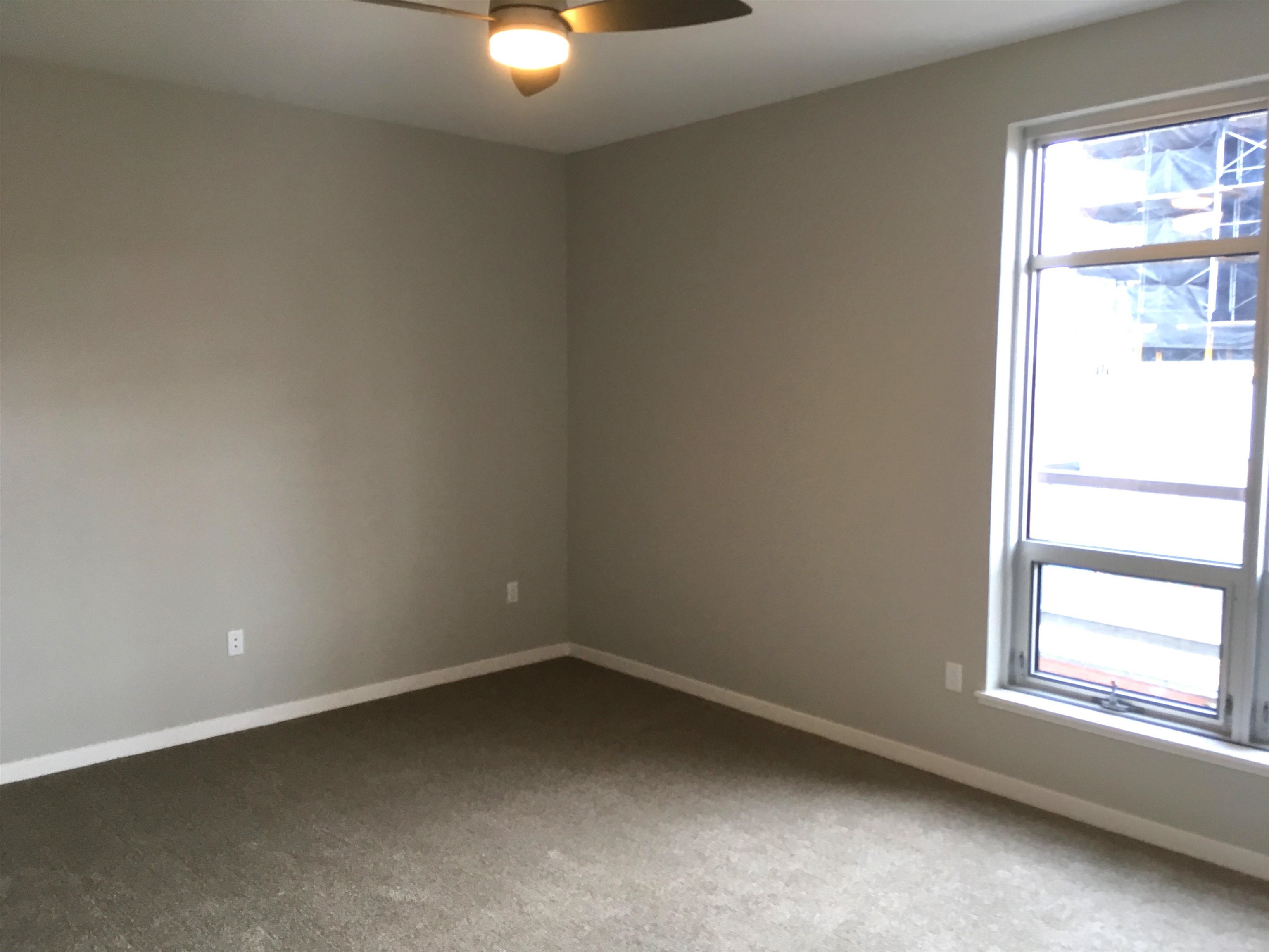 625 N Segoe Road 407
