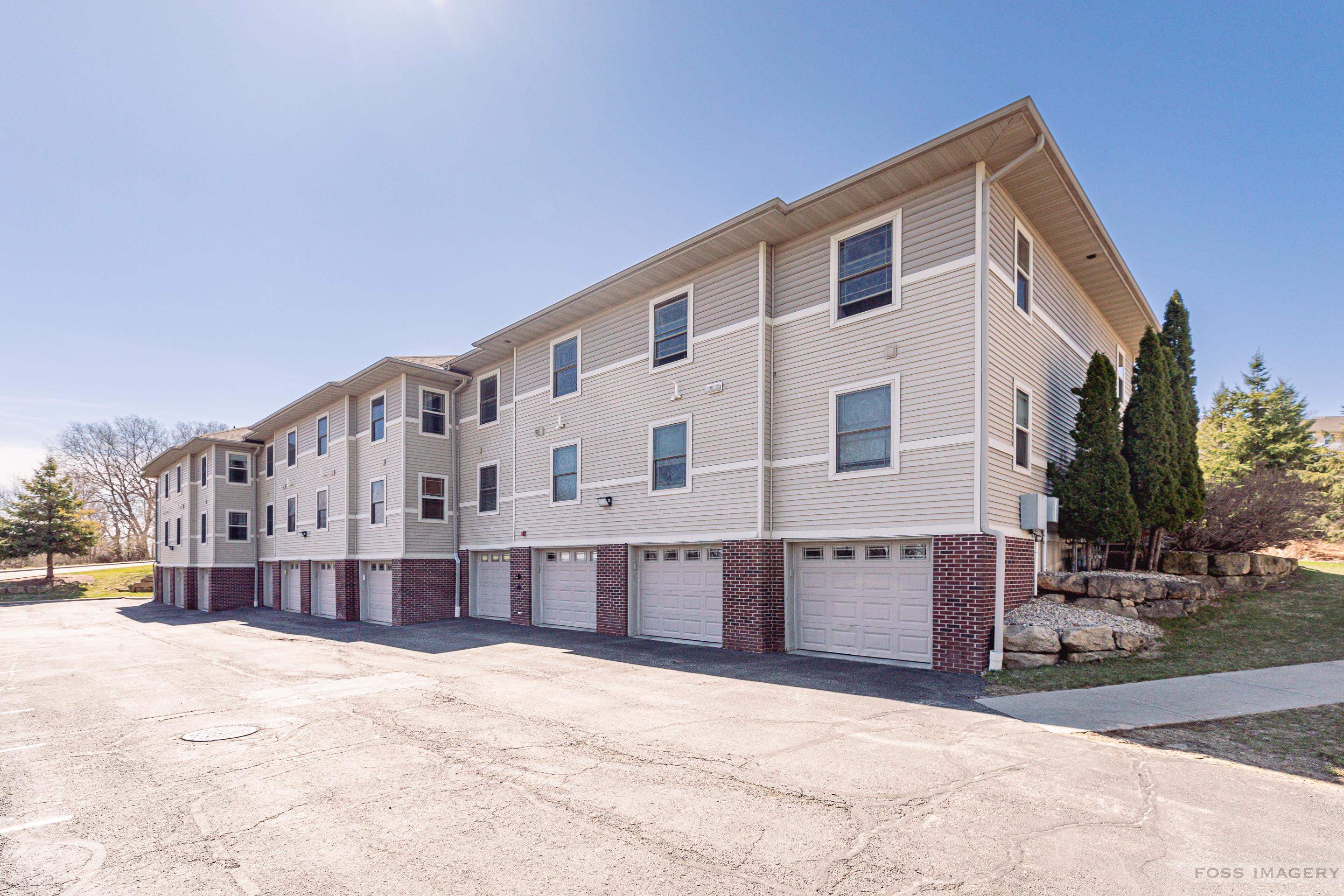 2814 Pleasant View Road 102