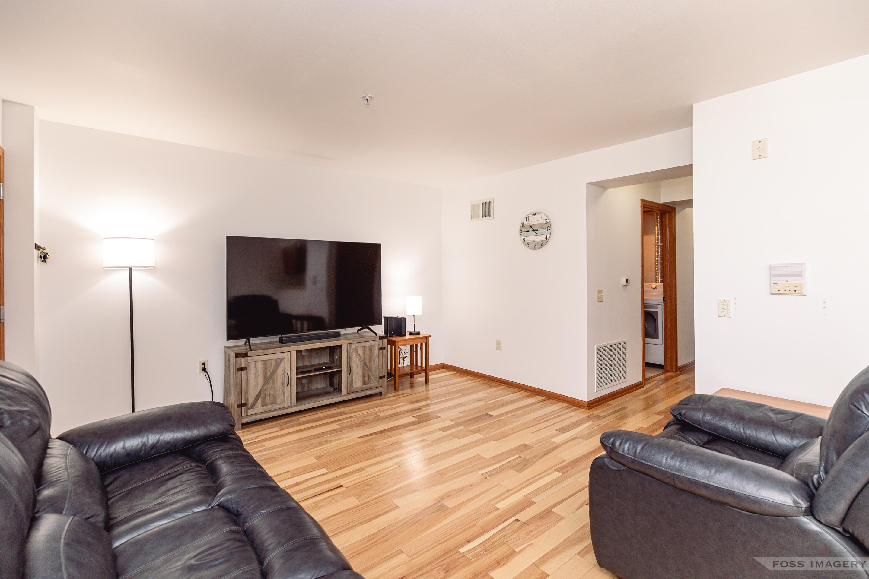 2814 Pleasant View Road 102