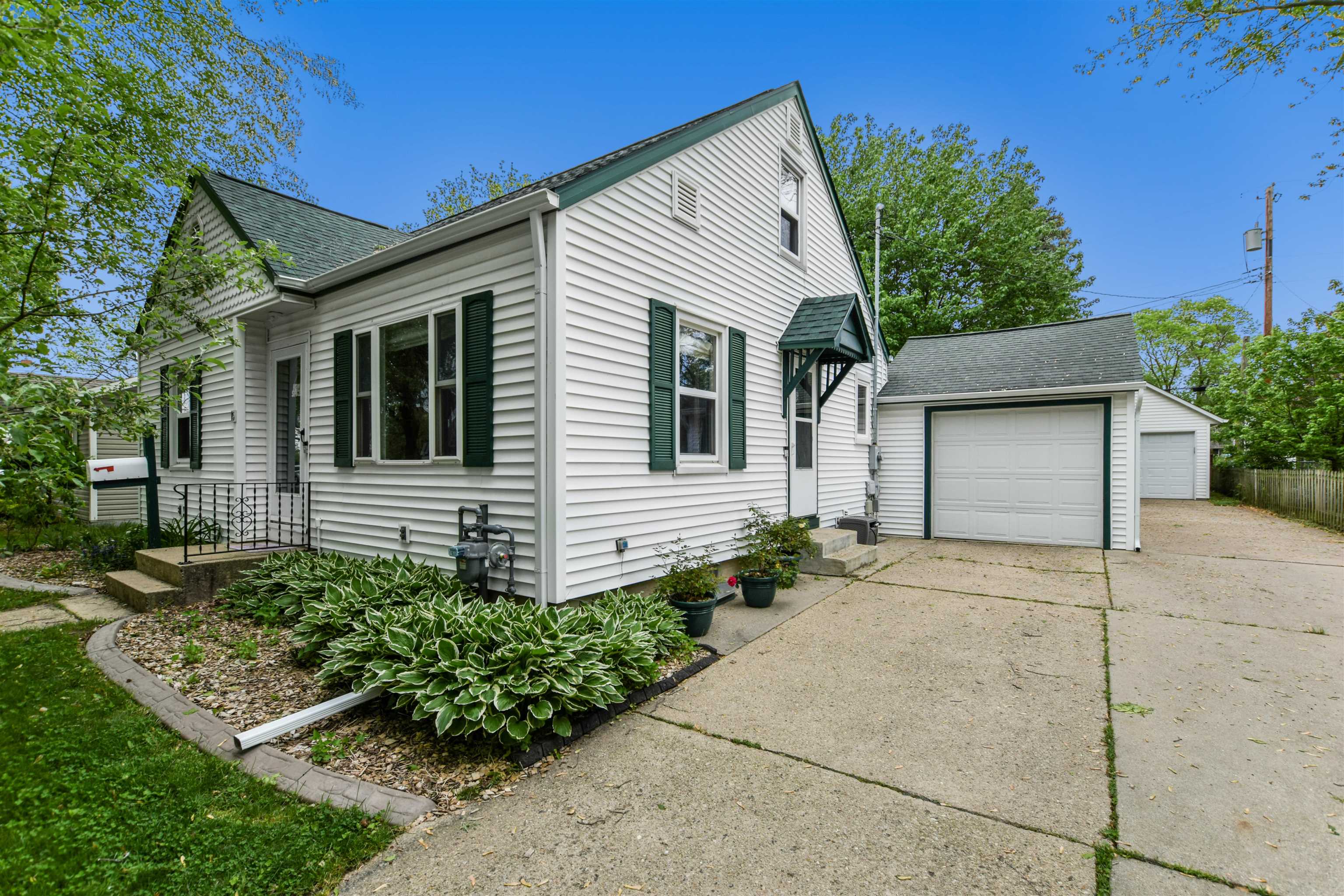 15 Harding Street