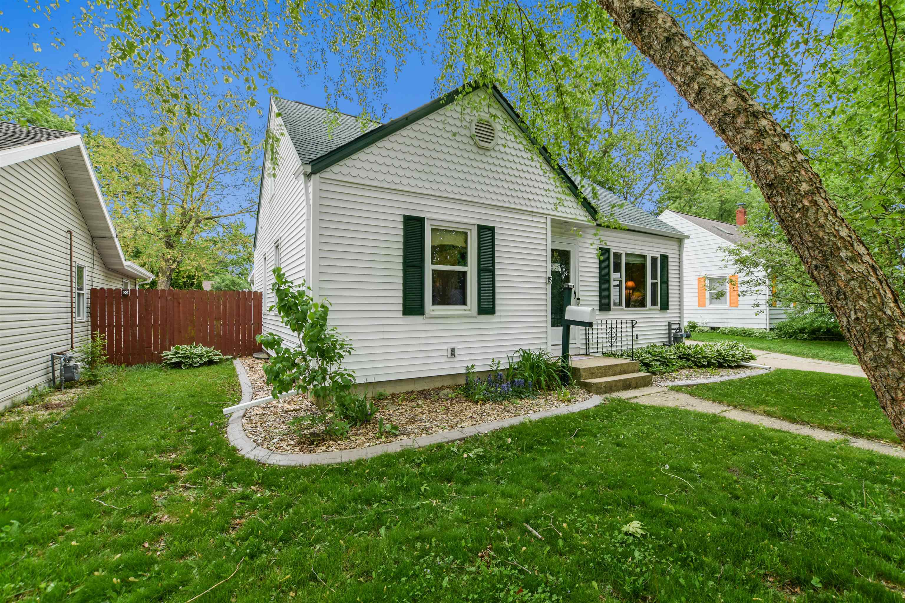 15 Harding Street