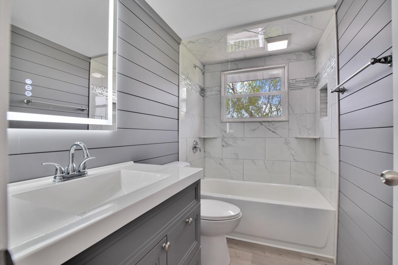 4696 Capitol View Road