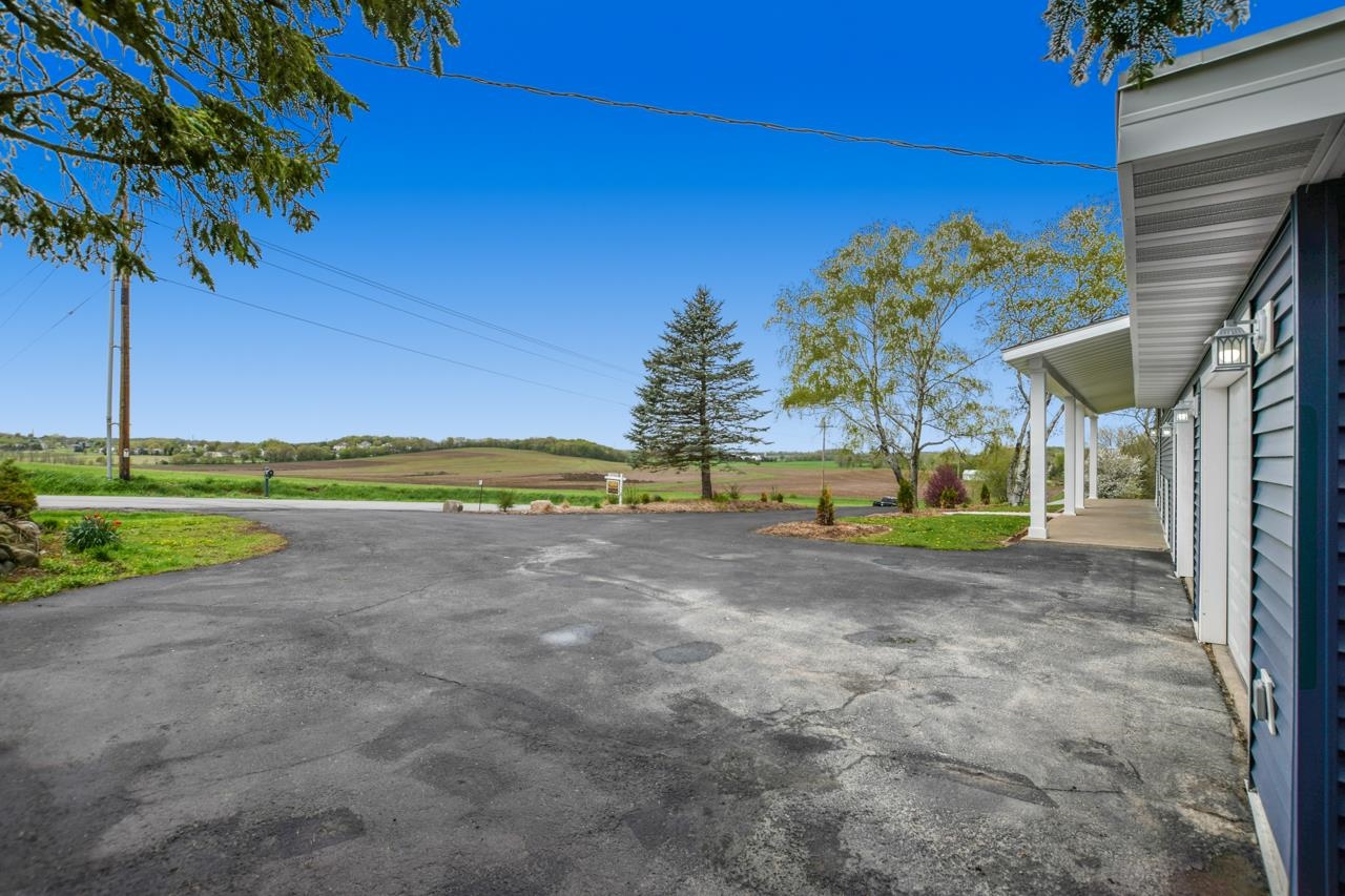 4696 Capitol View Road