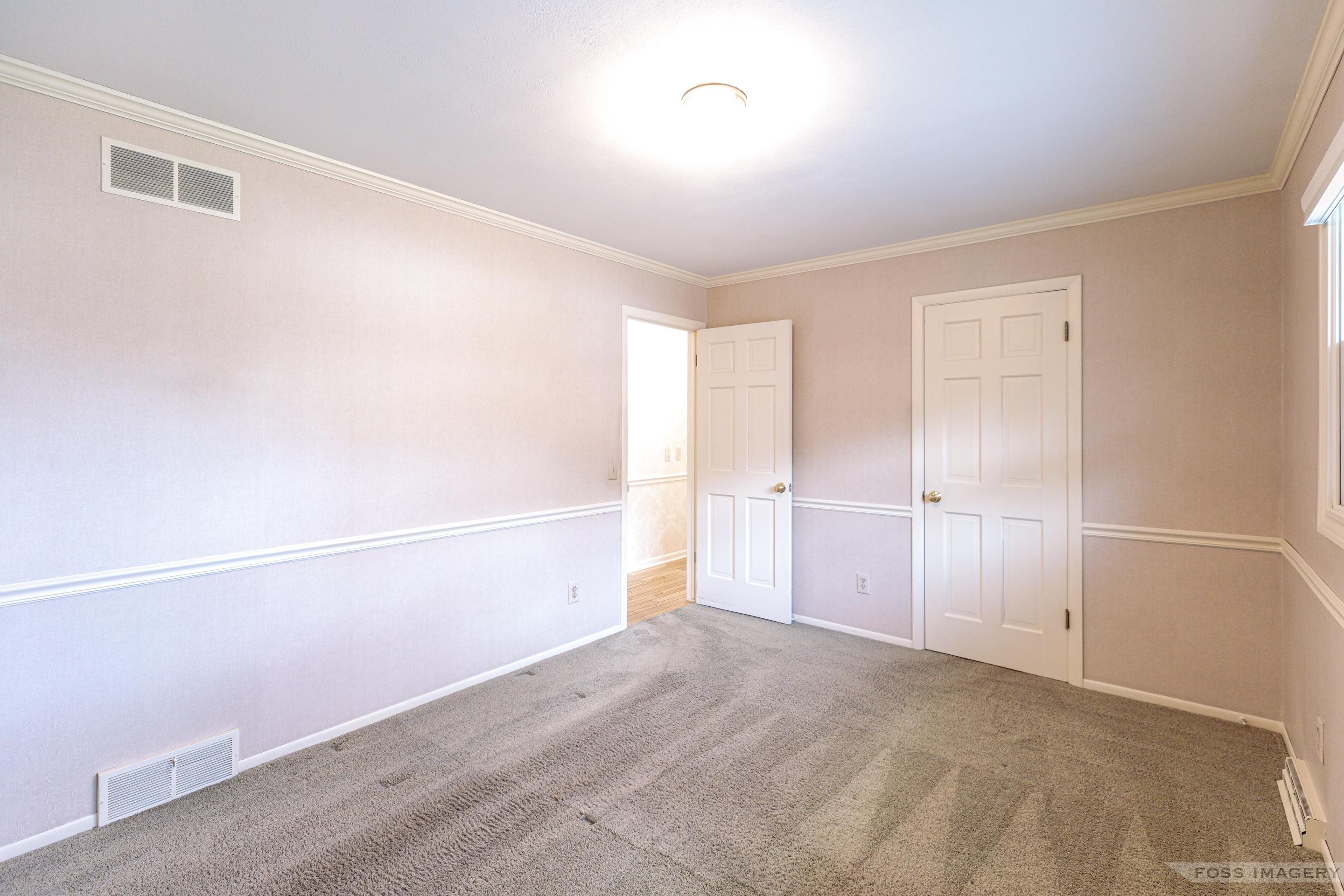 2603 S Elmwood Circle W