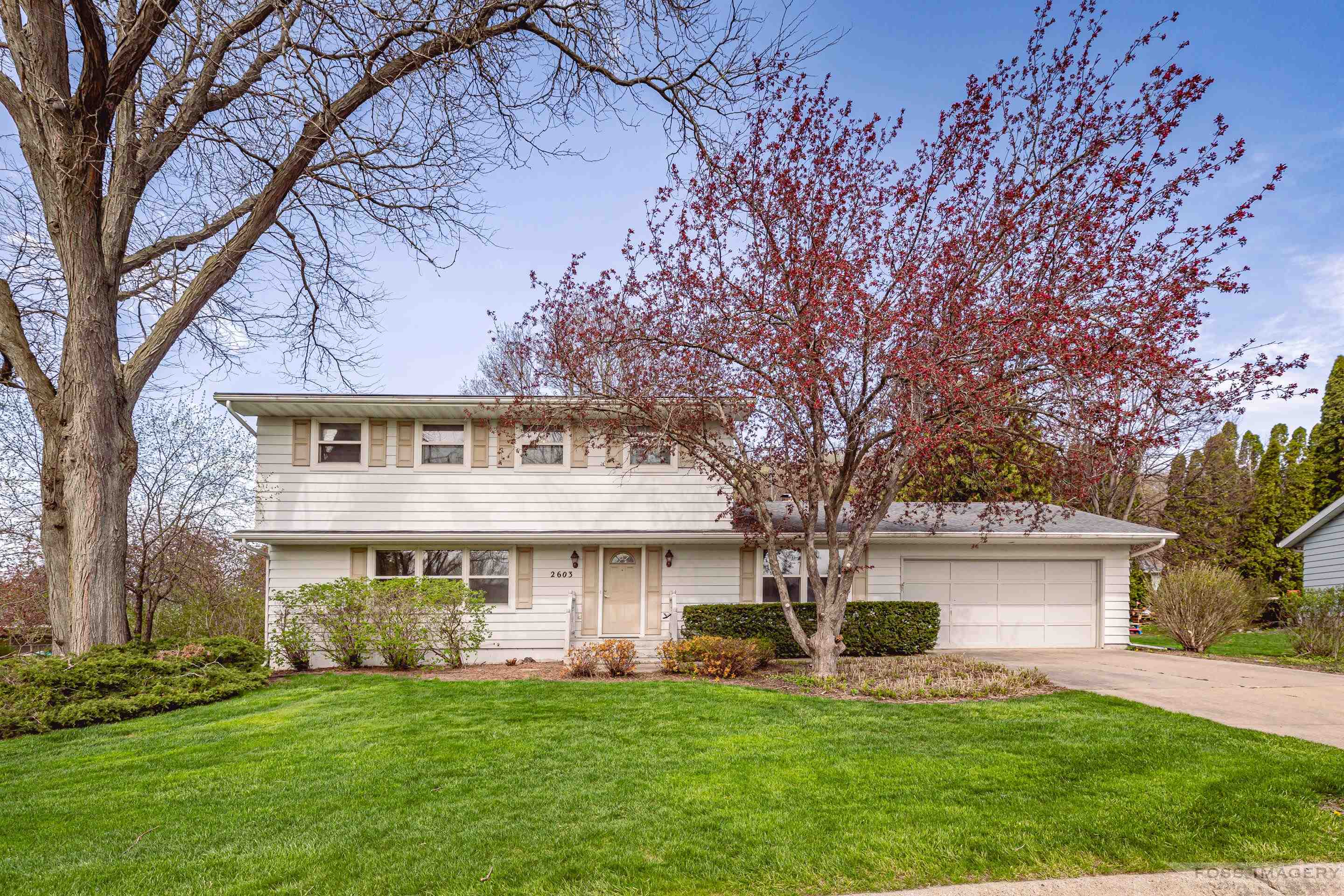 2603 S Elmwood Circle W