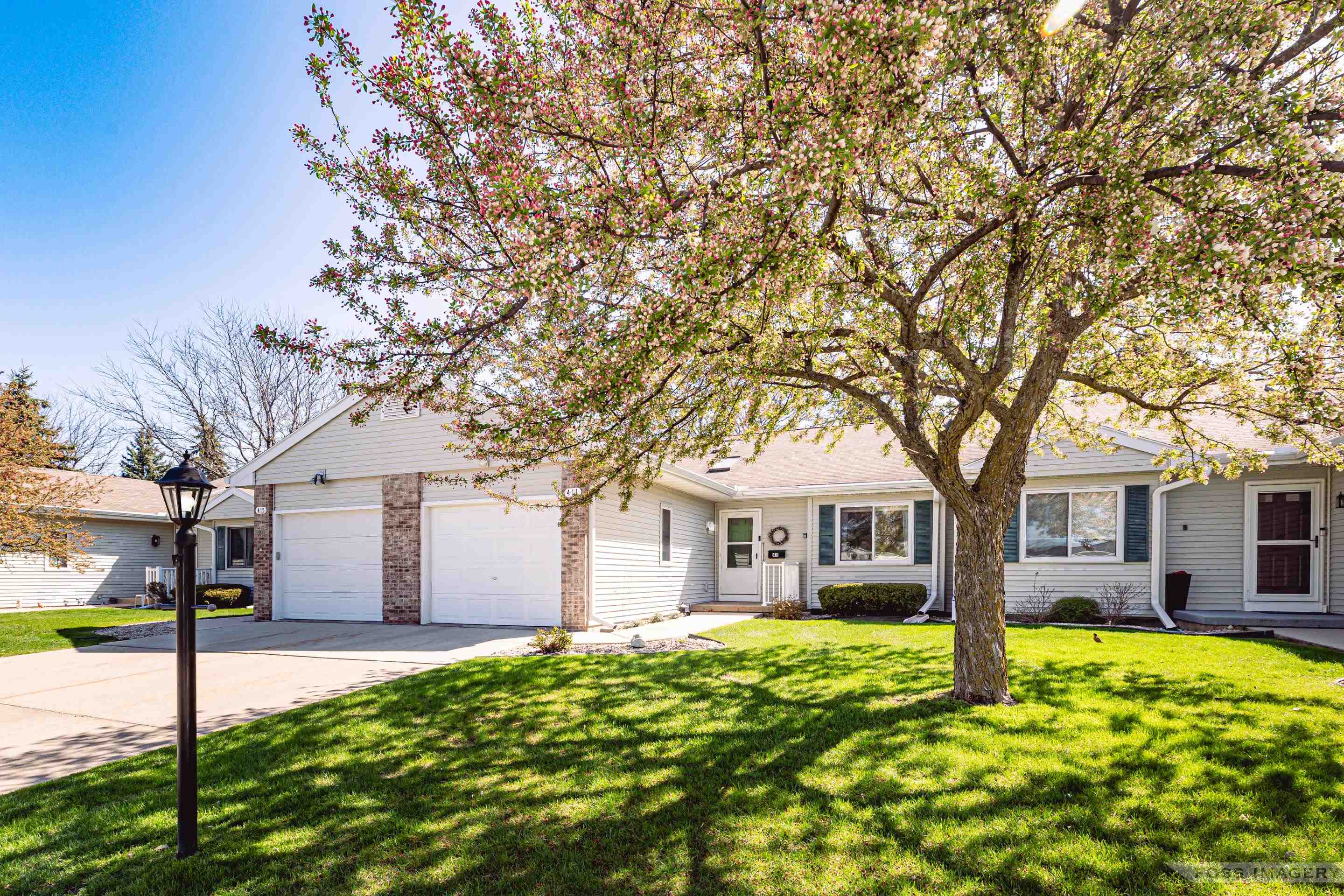 411 Kensington Square