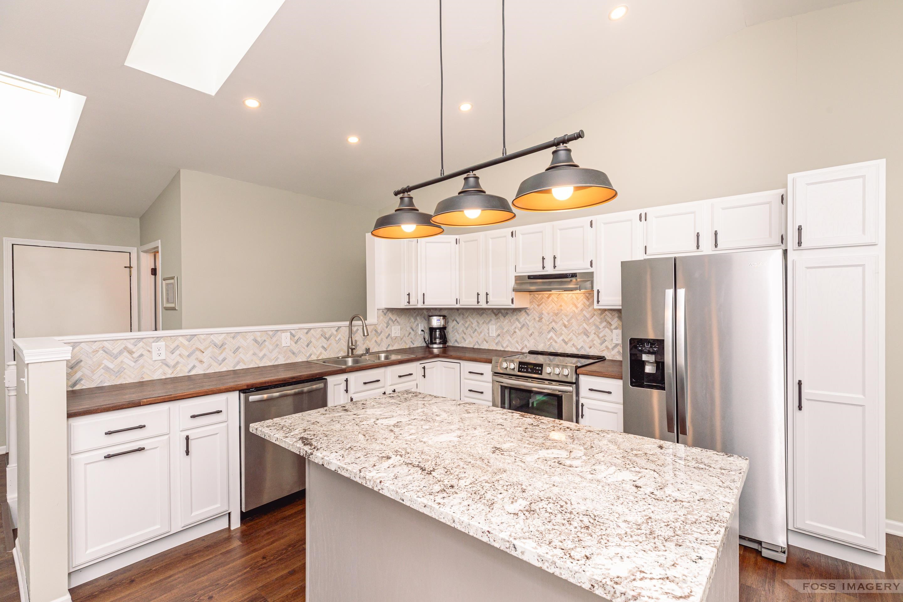 411 Kensington Square