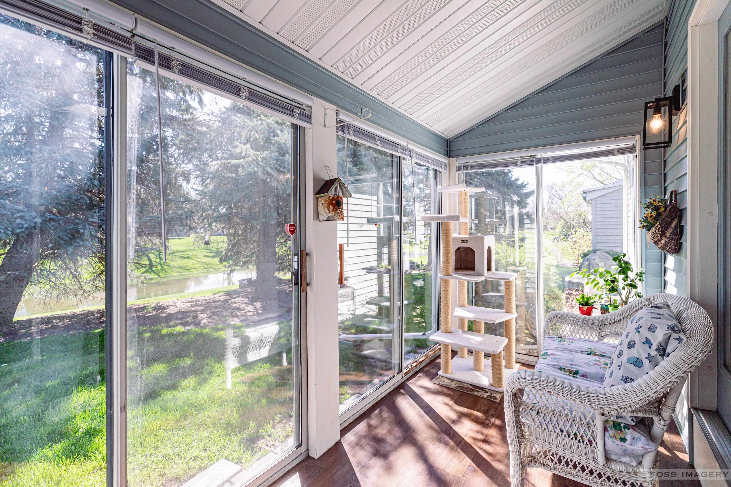 411 Kensington Square