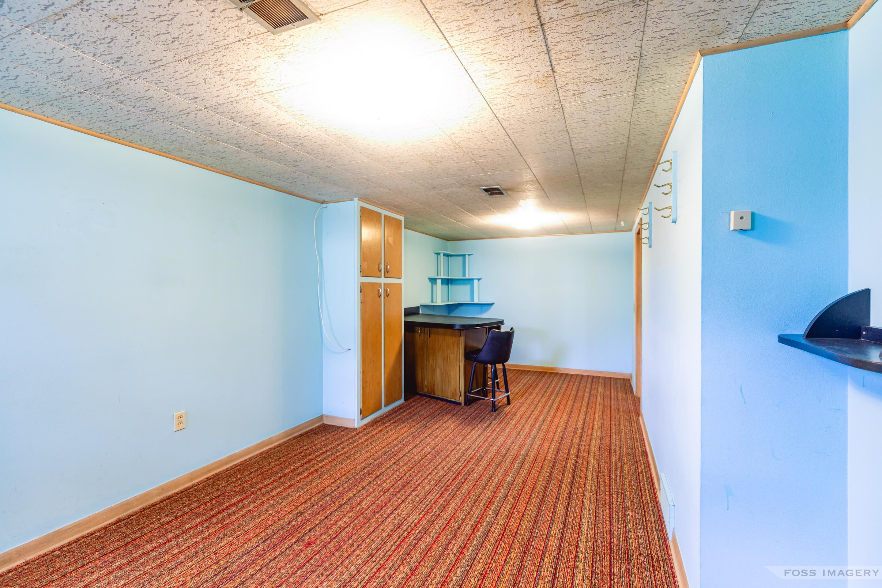 4610 Meredithe Avenue