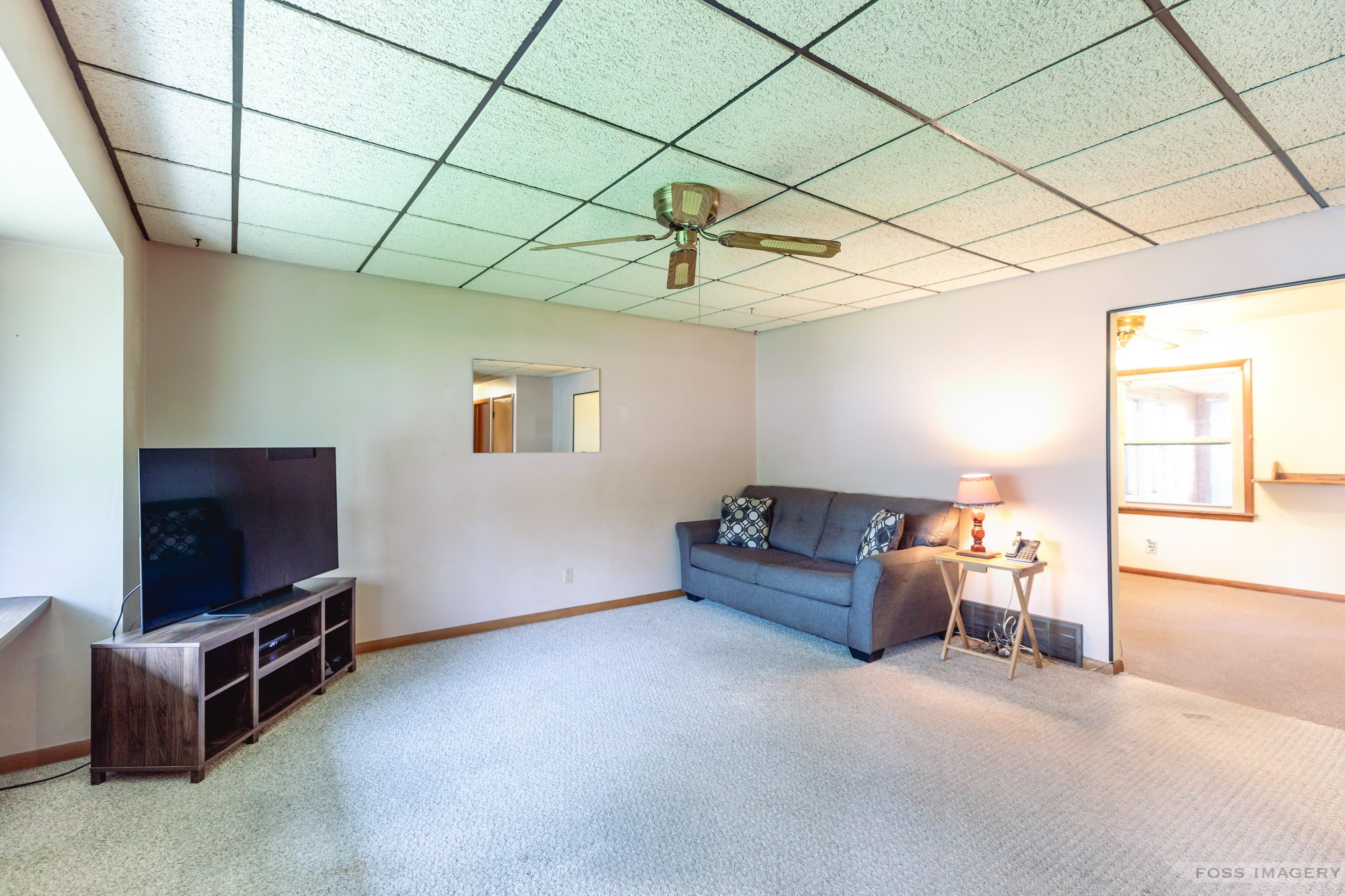 4610 Meredithe Avenue