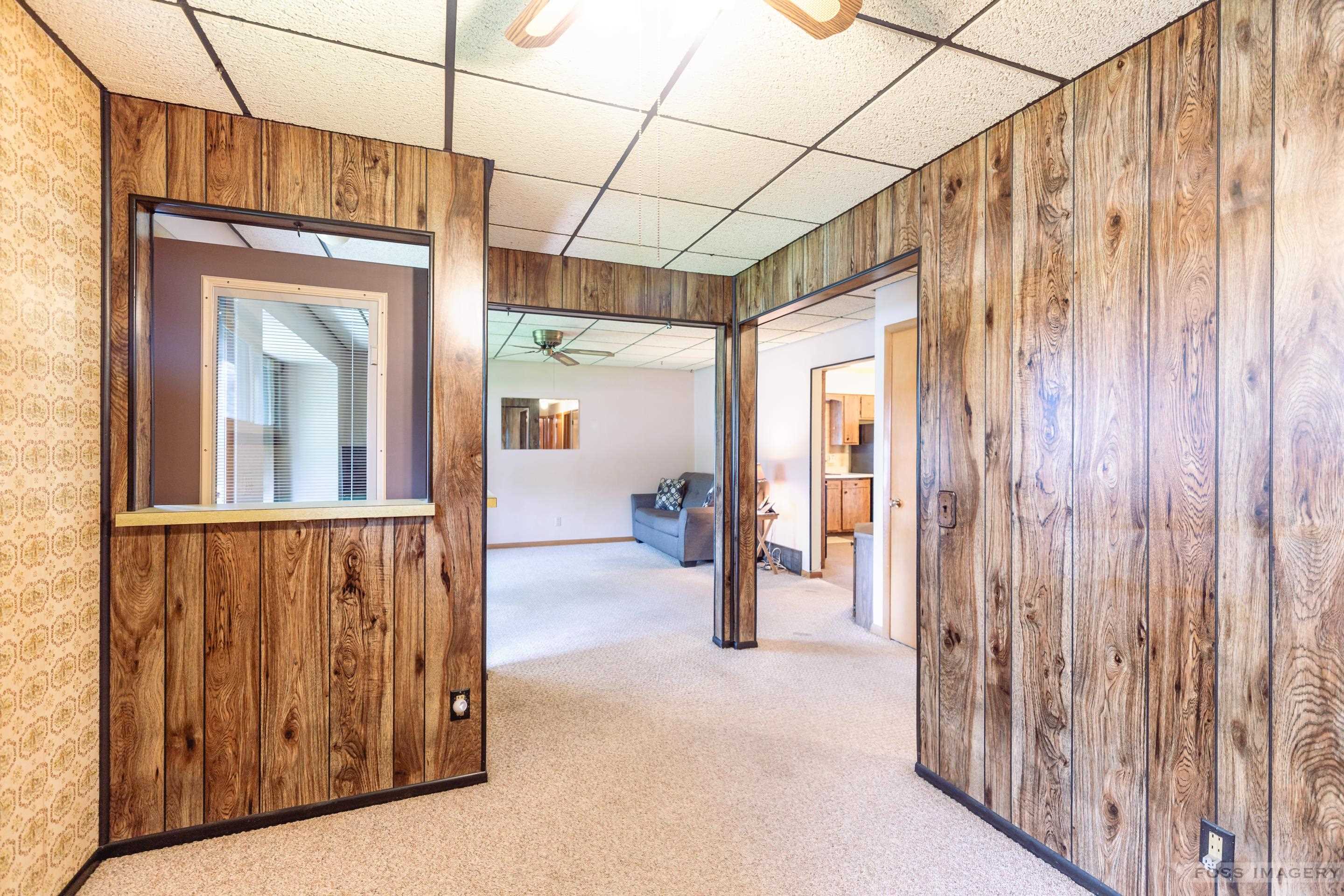 4610 Meredithe Avenue