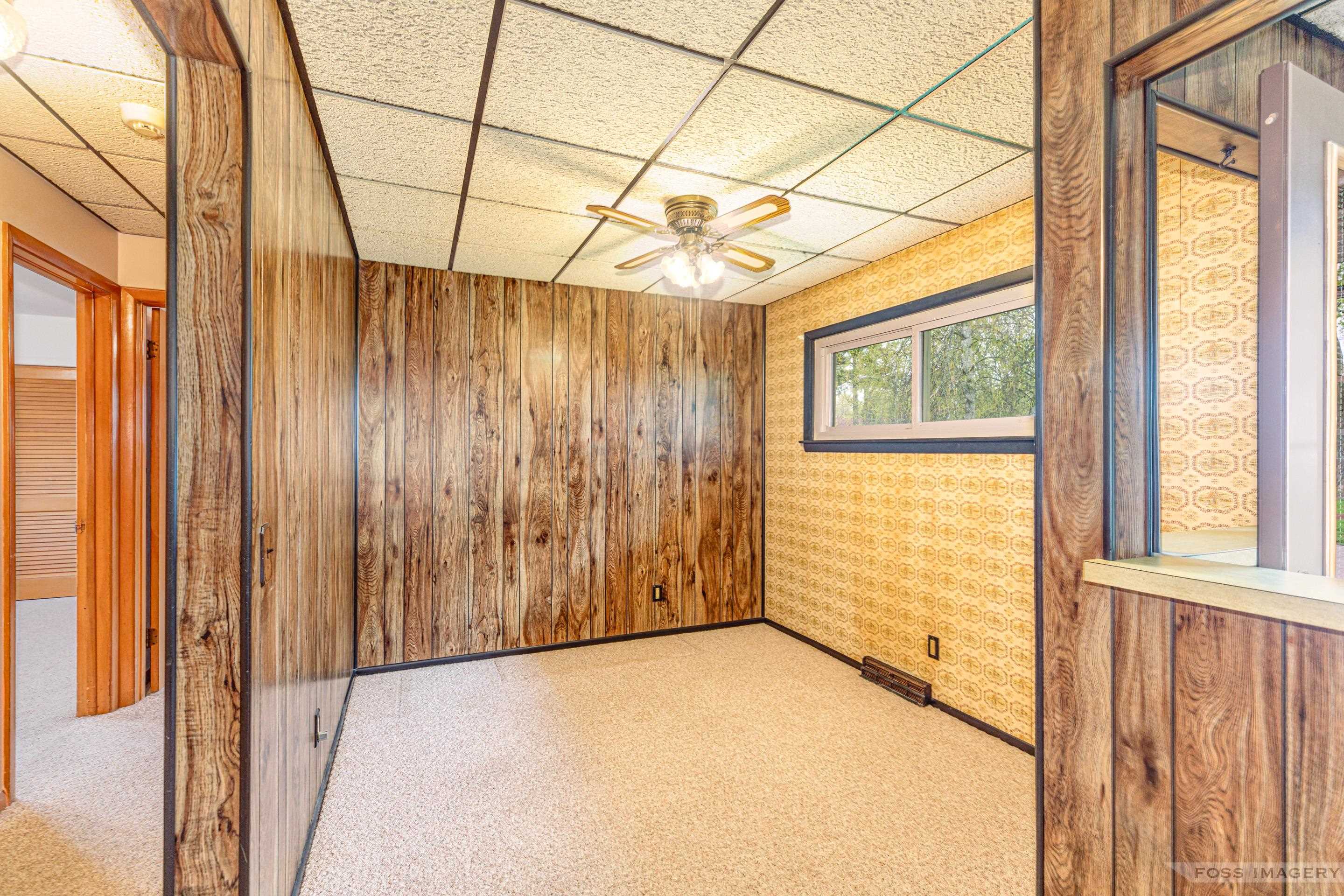 4610 Meredithe Avenue