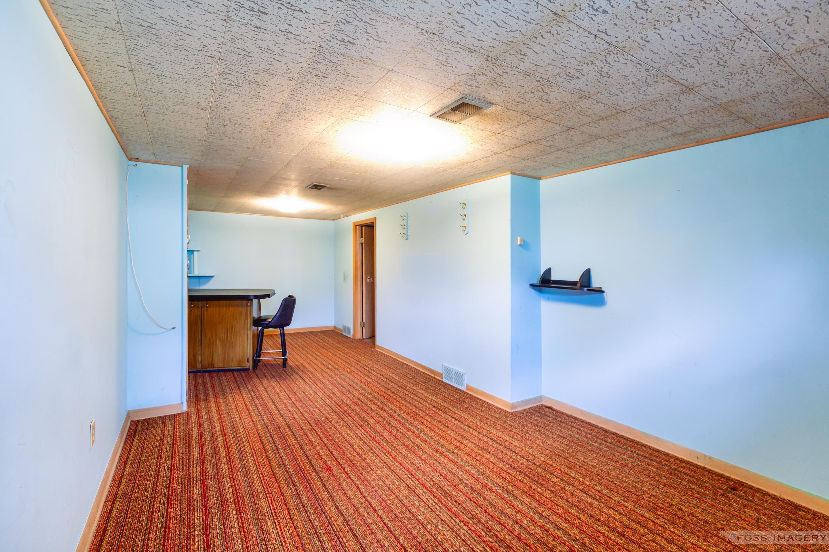 4610 Meredithe Avenue