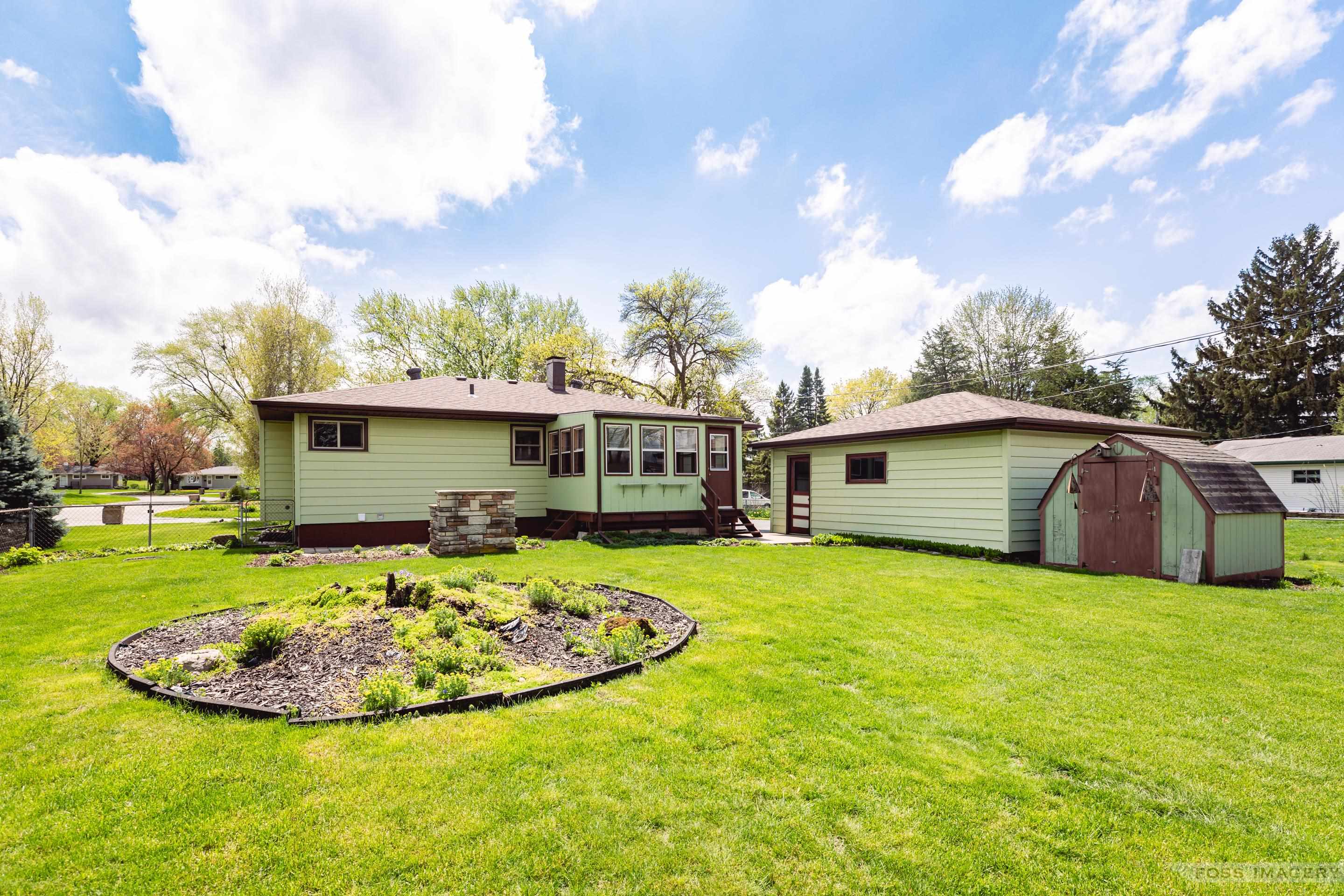 4610 Meredithe Avenue