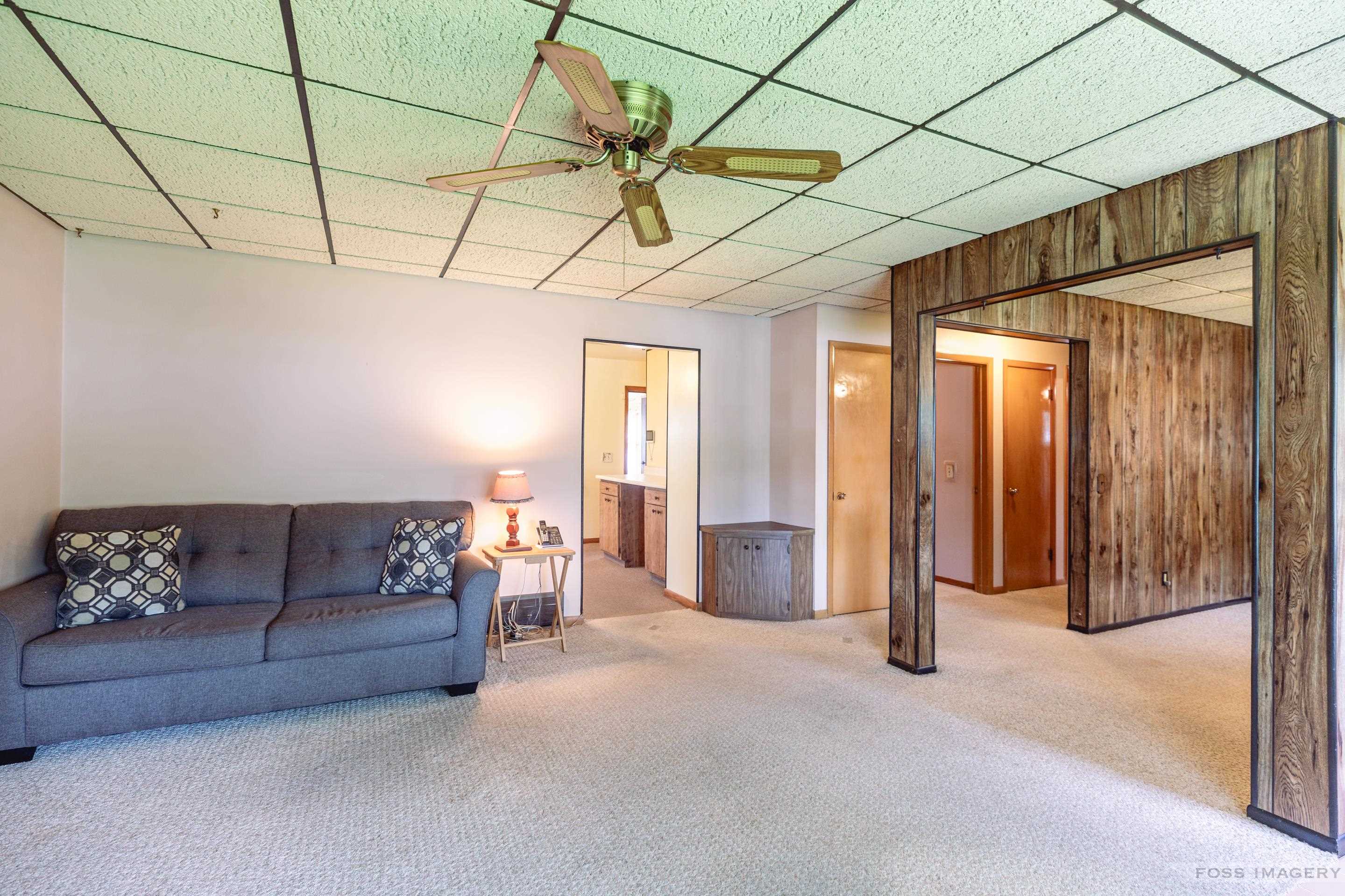 4610 Meredithe Avenue