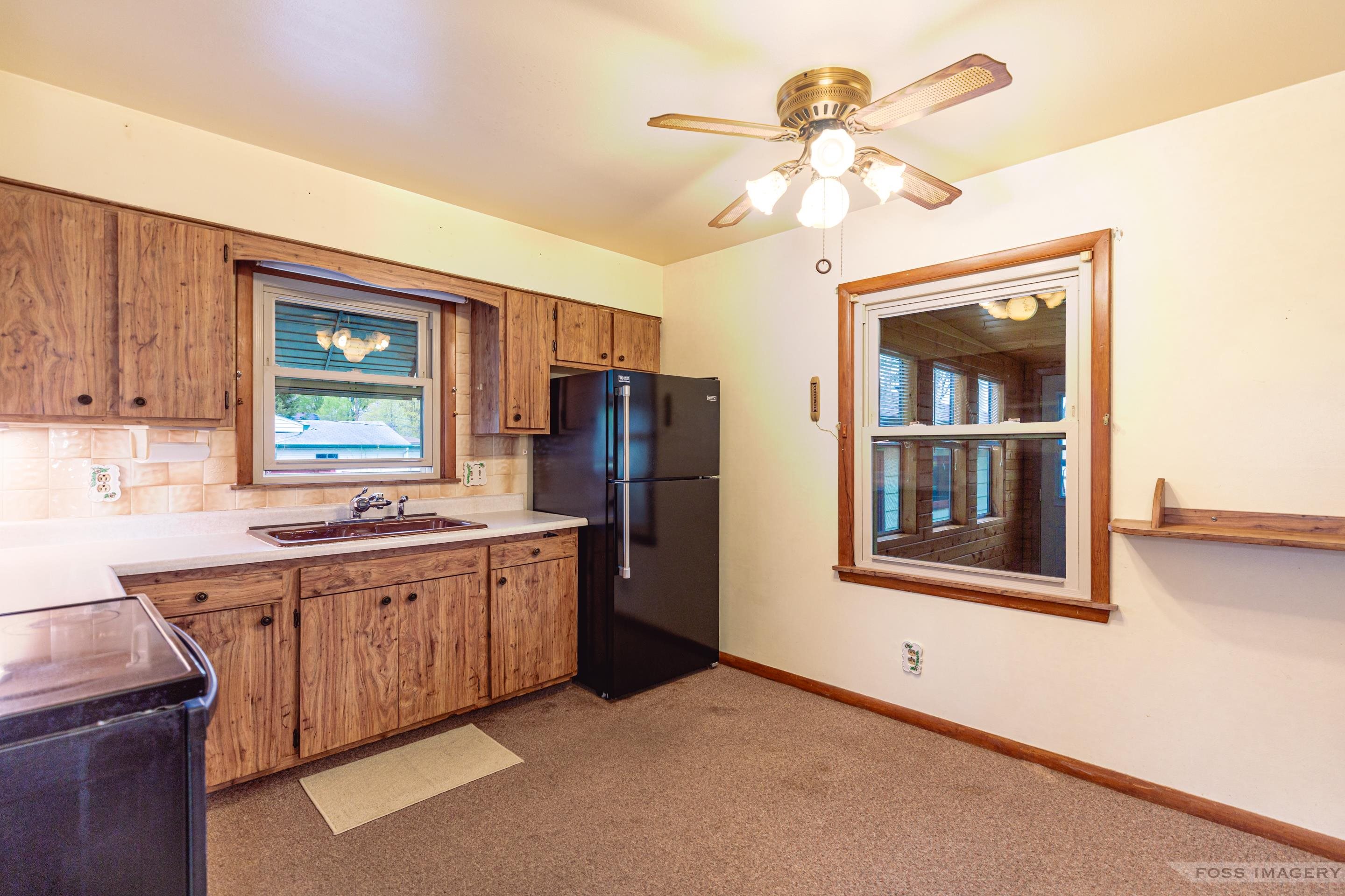 4610 Meredithe Avenue