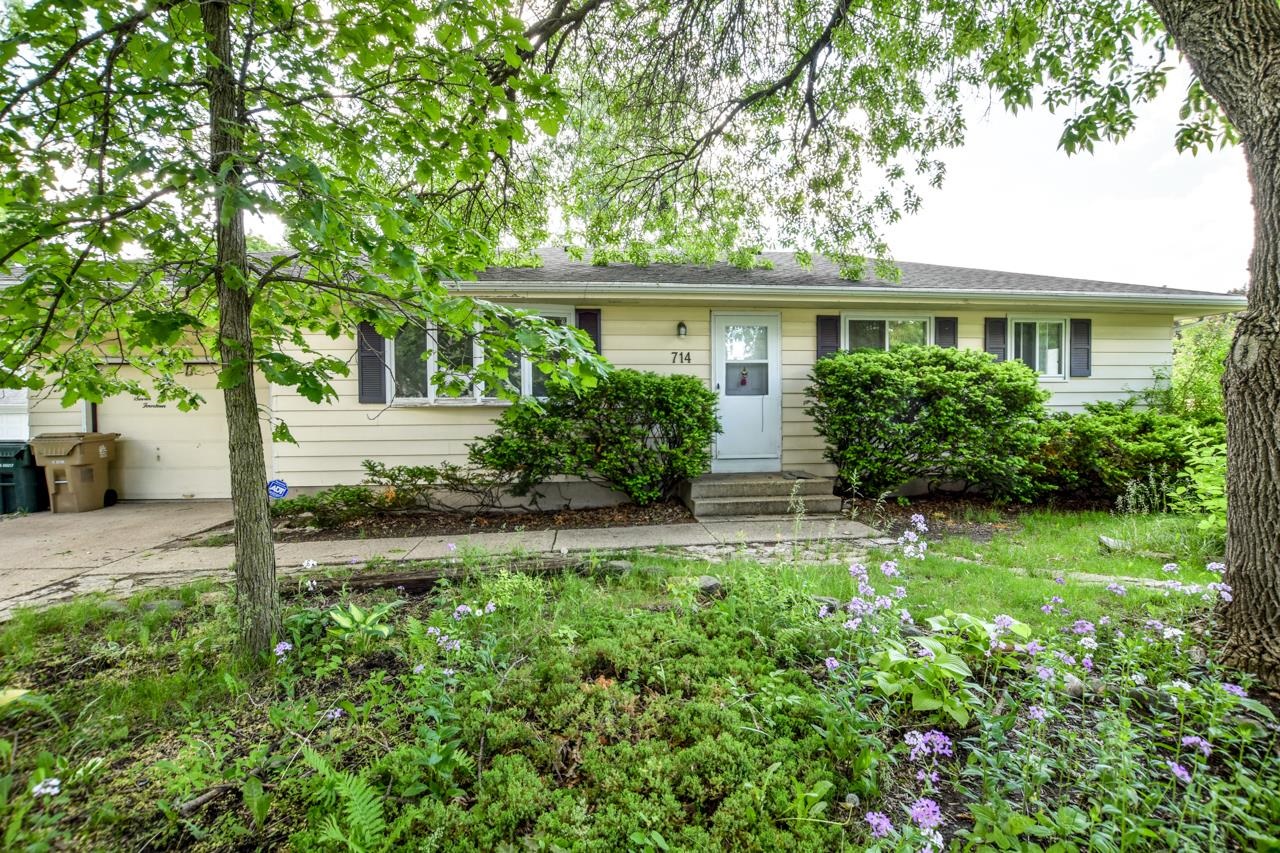 714 Flora Lane