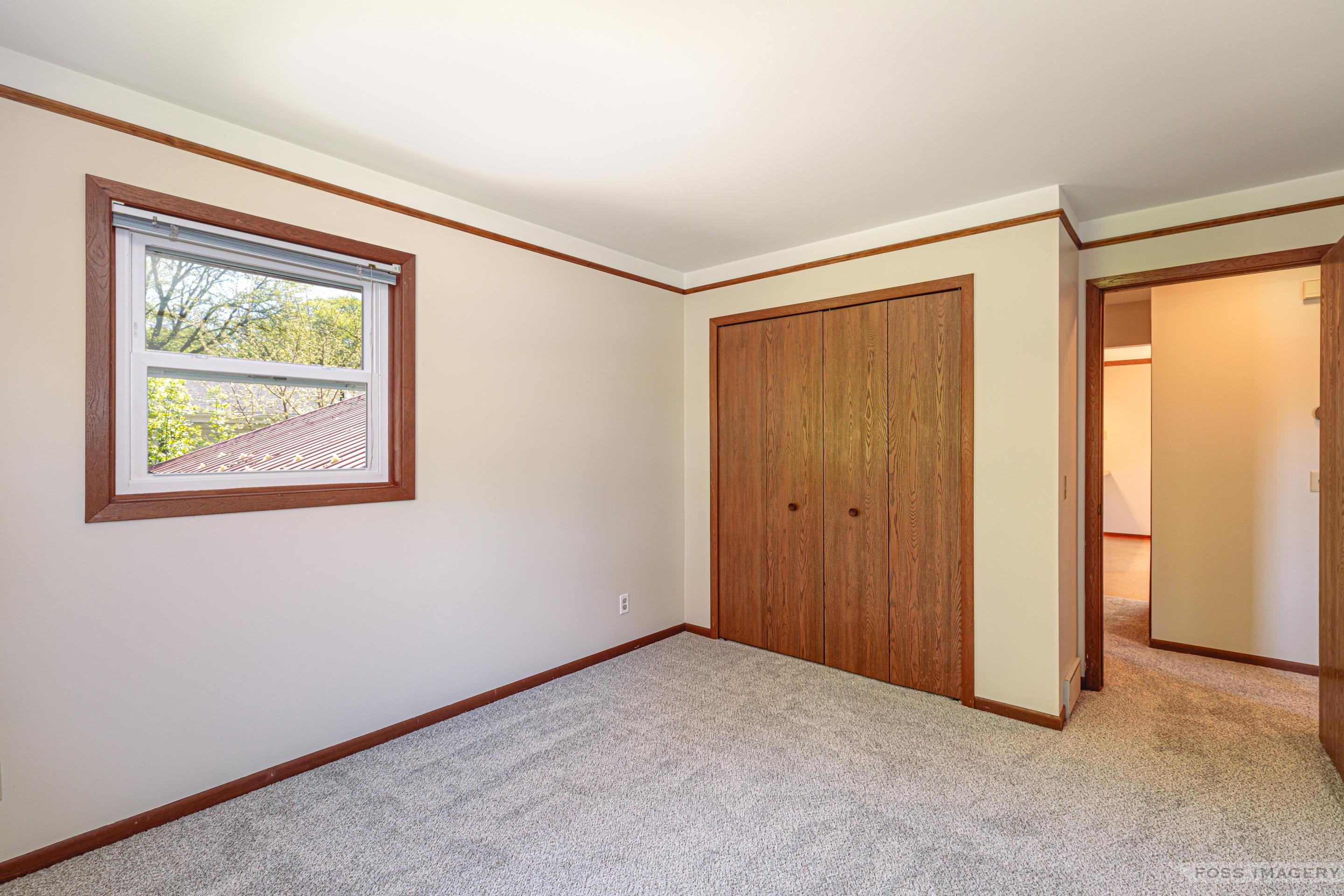 4913 Violet Lane
