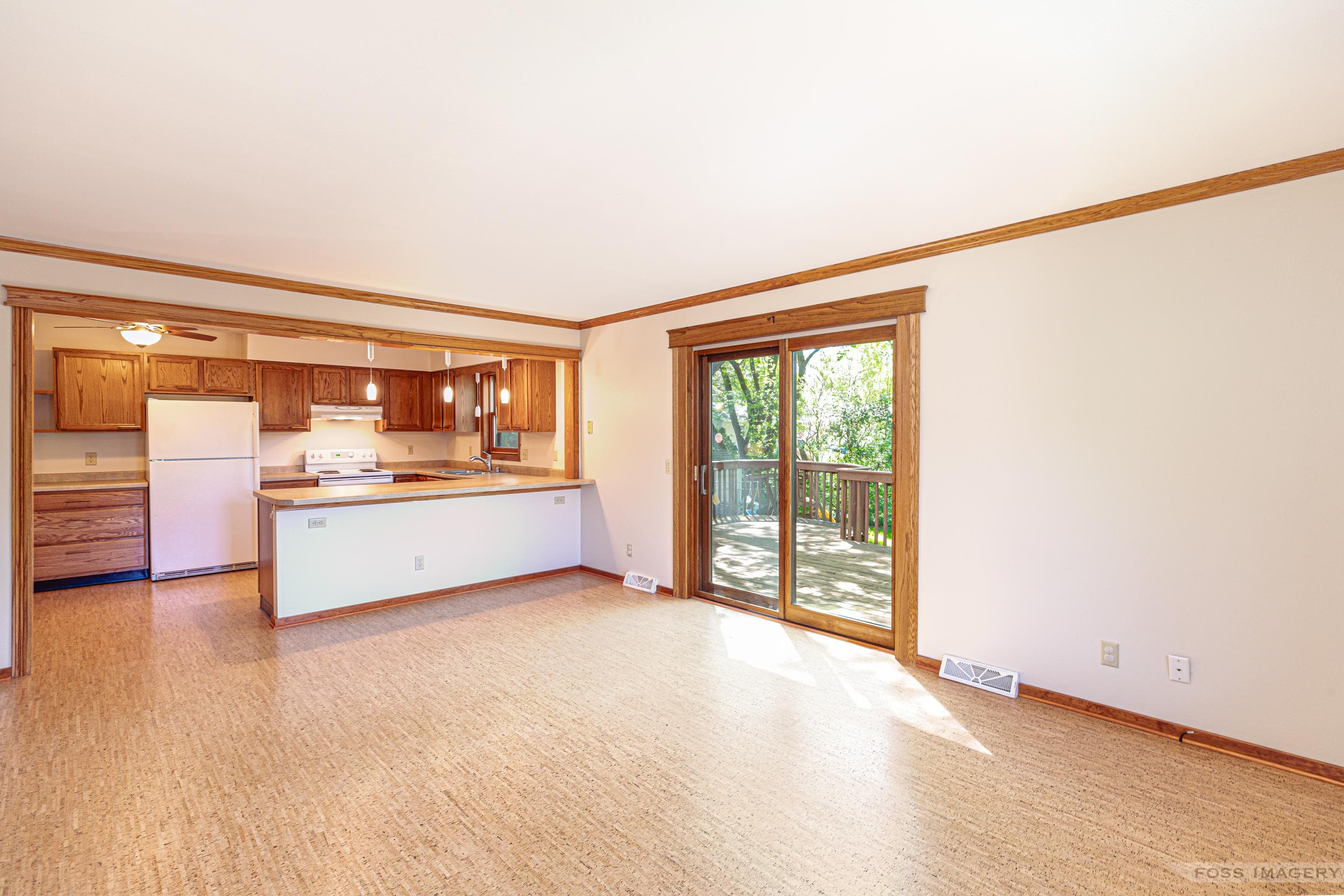 4913 Violet Lane