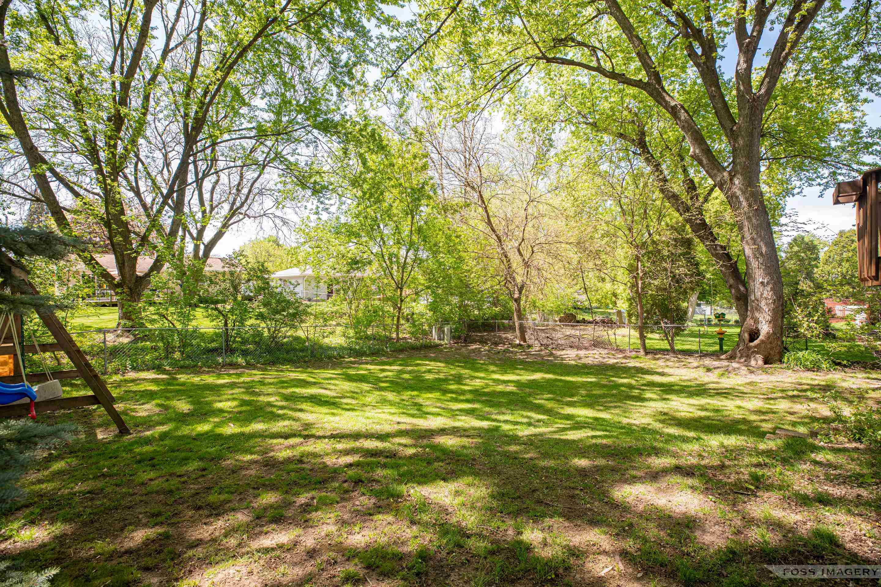 4913 Violet Lane