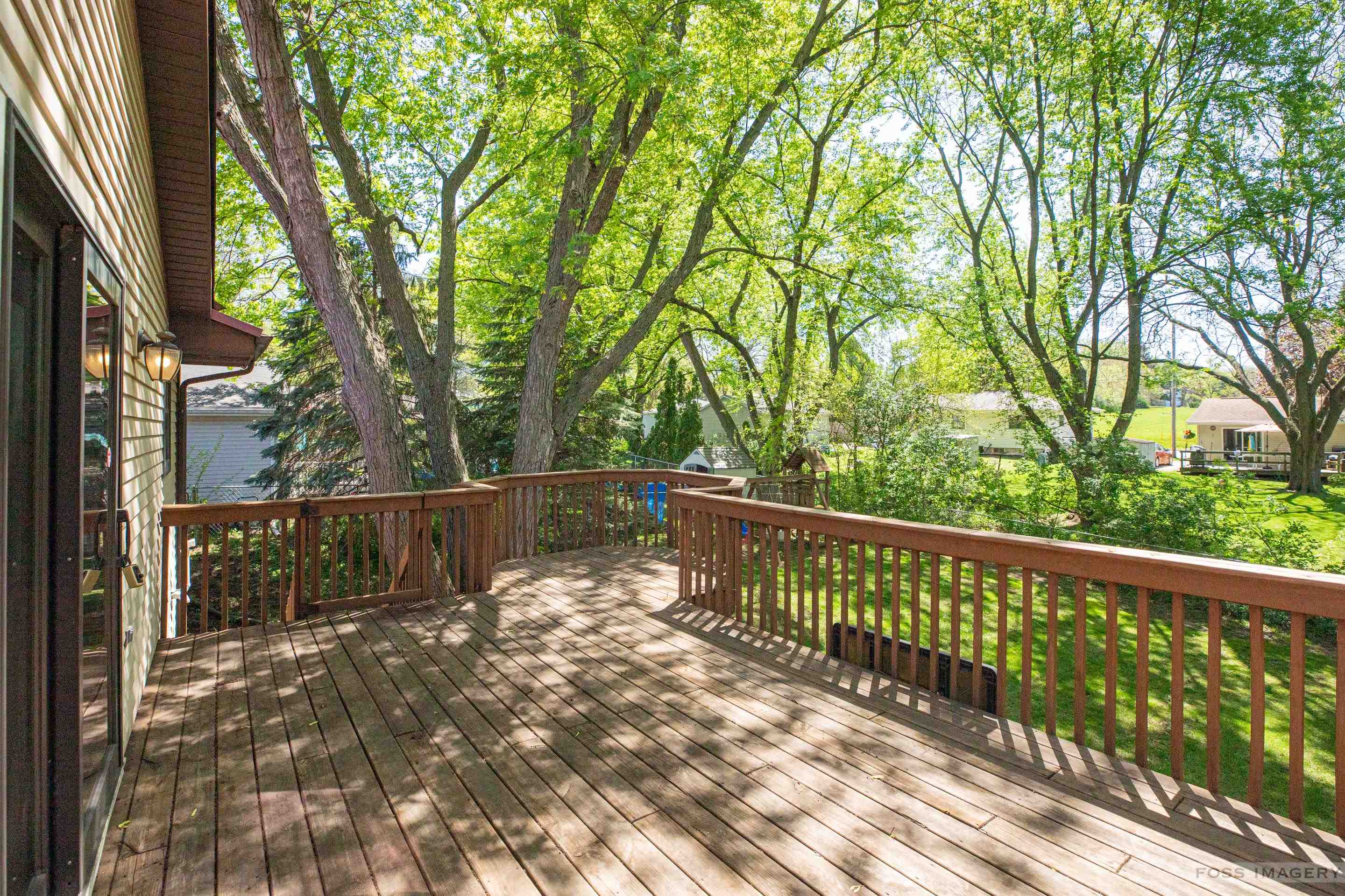 4913 Violet Lane