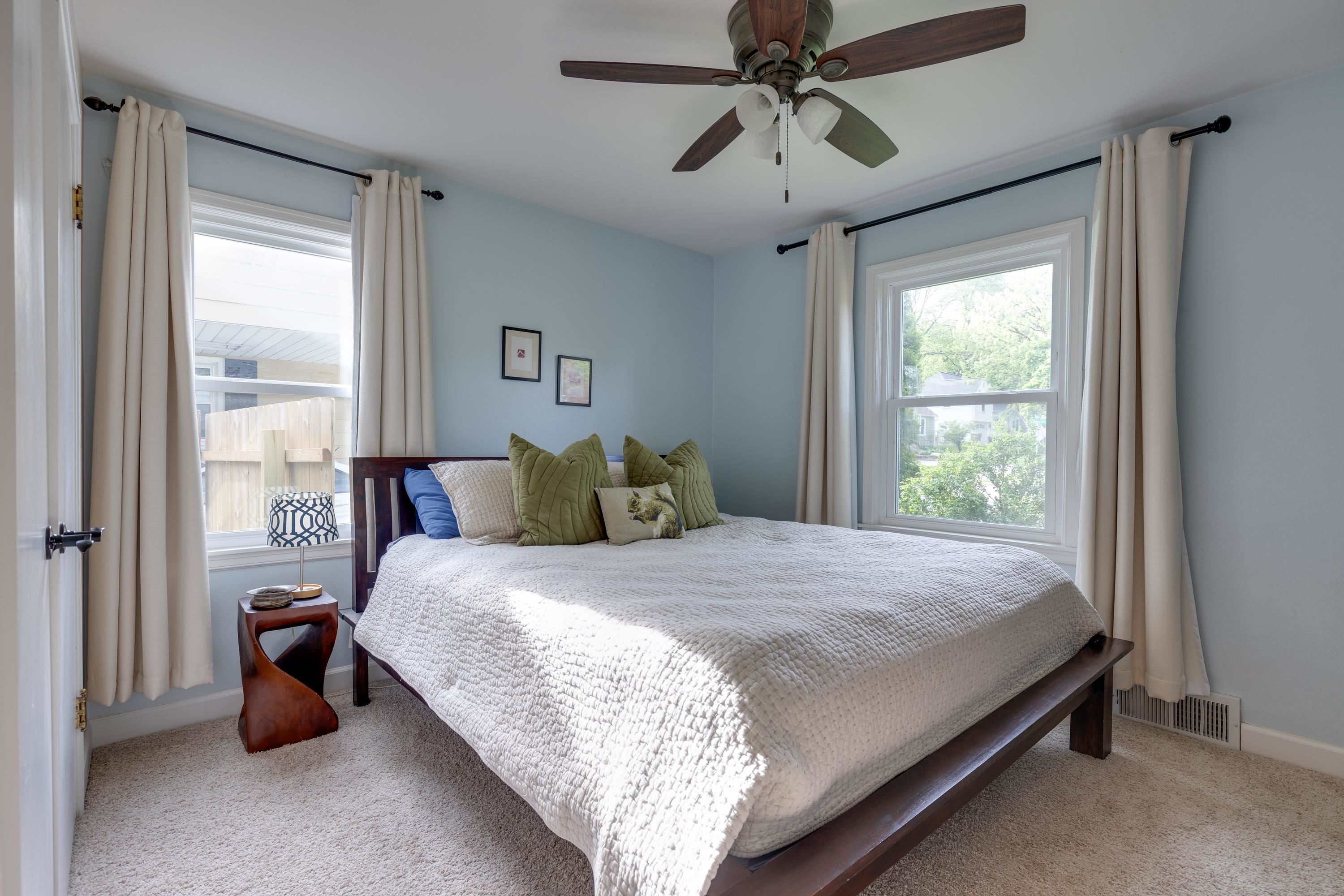 4005 Tokay Boulevard